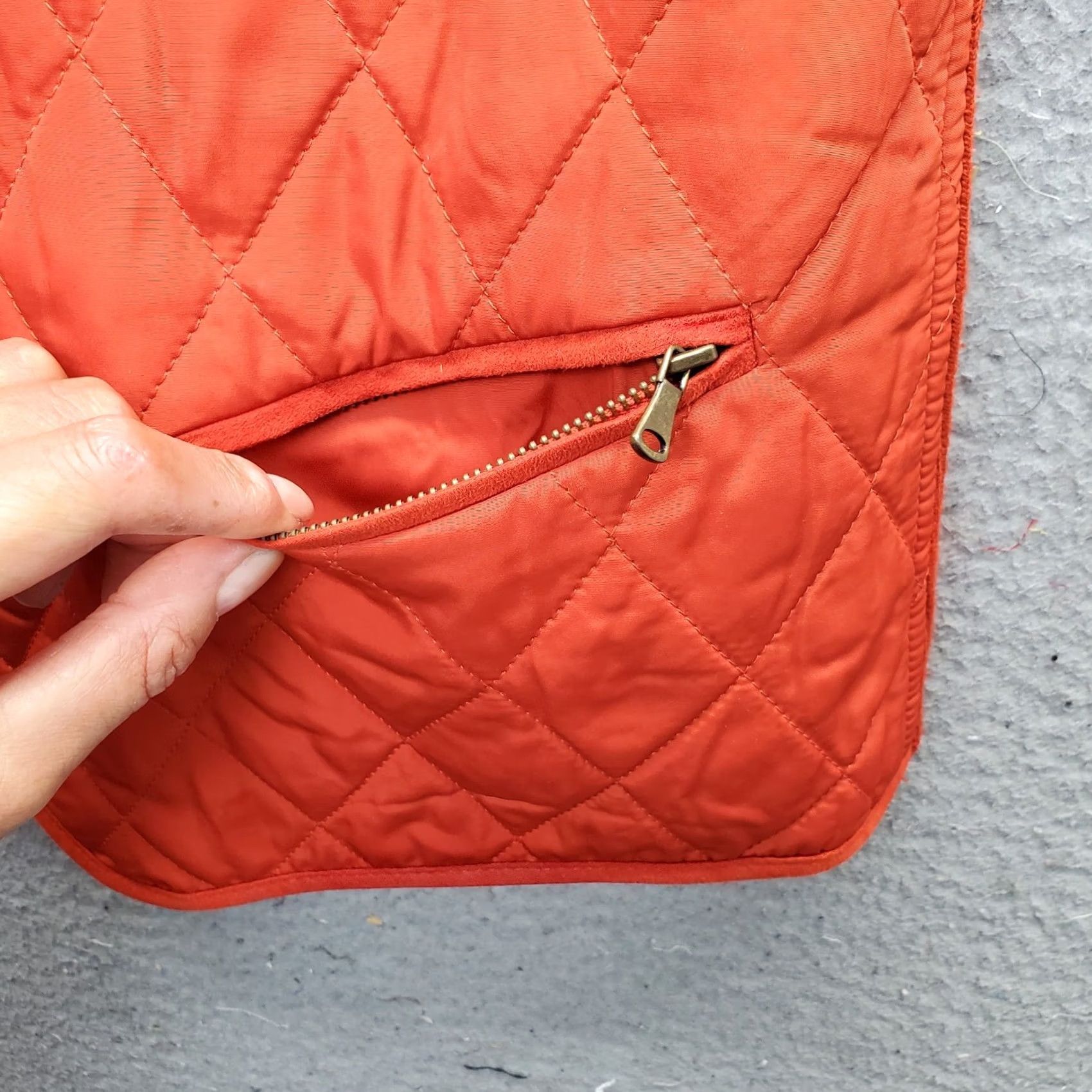 Talbots Talbots Quilted Vest Womens Medium Orange Lined Stretch Snap Front Size M / US 6-8 / IT 42-44 - 7 Thumbnail