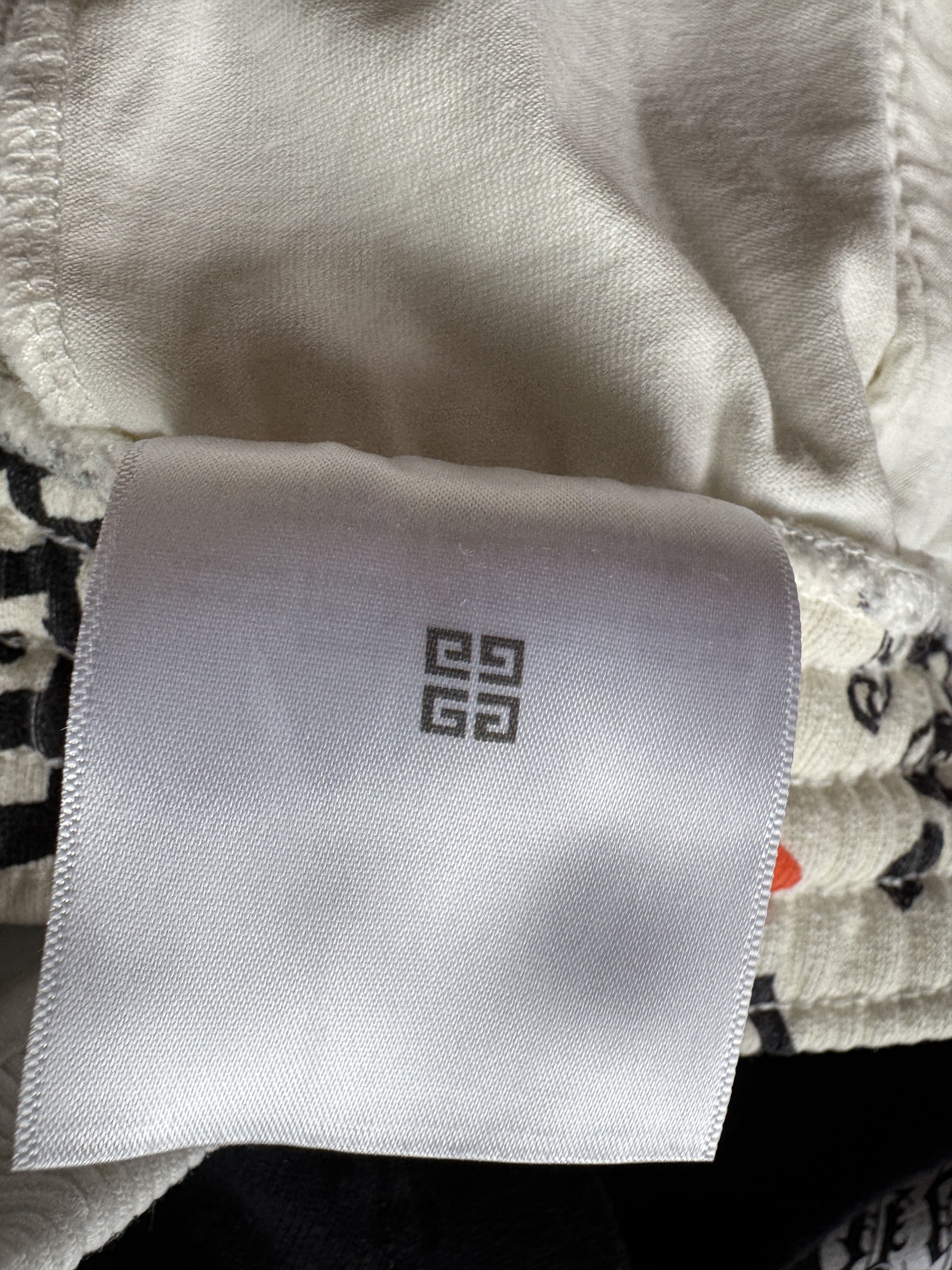 Givenchy Graffiti Scribble Logo Cotton Shorts Size US 34 / EU 50 - 13 Thumbnail