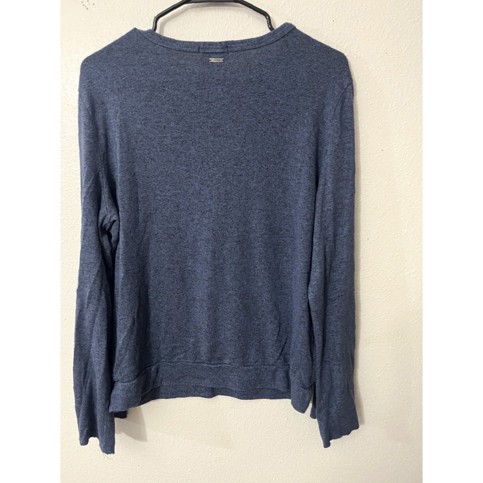 Lucky Brand Lucky Brand Sweater Medium Lightweight V Front Viscose blend Blue Womens Size M / US 6-8 / IT 42-44 - 2 Thumbnail