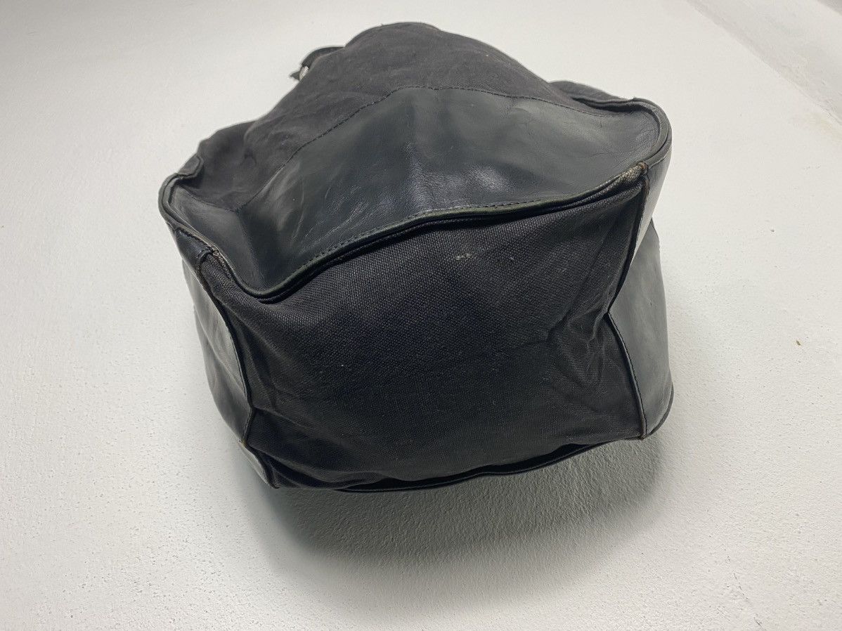 Comme des Garcons 💥Last Drop💥Vintage Comme Des Garcons Bucket Chain Holder Size ONE SIZE - 7 Thumbnail