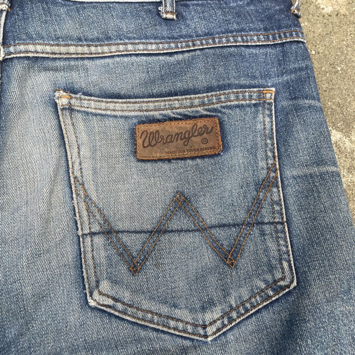 Wrangler Y2K Wrangler Distressed Washed Mud Jeans Vintage Size US 36 / EU 52 - 7 Thumbnail