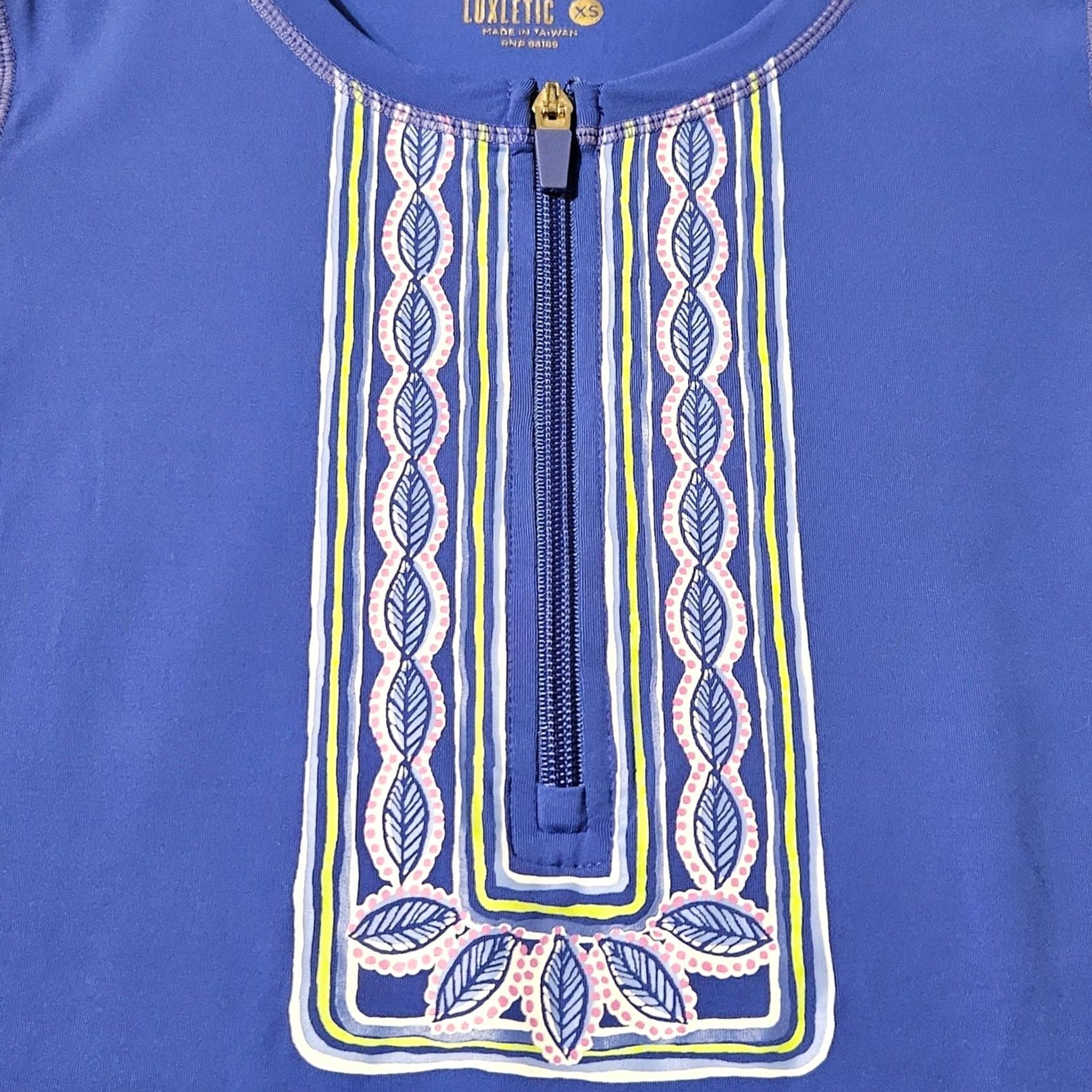 Lilly Pulitzer Lilly Pulitzer Luxletic Top XS Blue Long Sleeve Athletic Lounge Women Size 003784 Size XS / US 0-2 / IT 36-38 - 3 Thumbnail