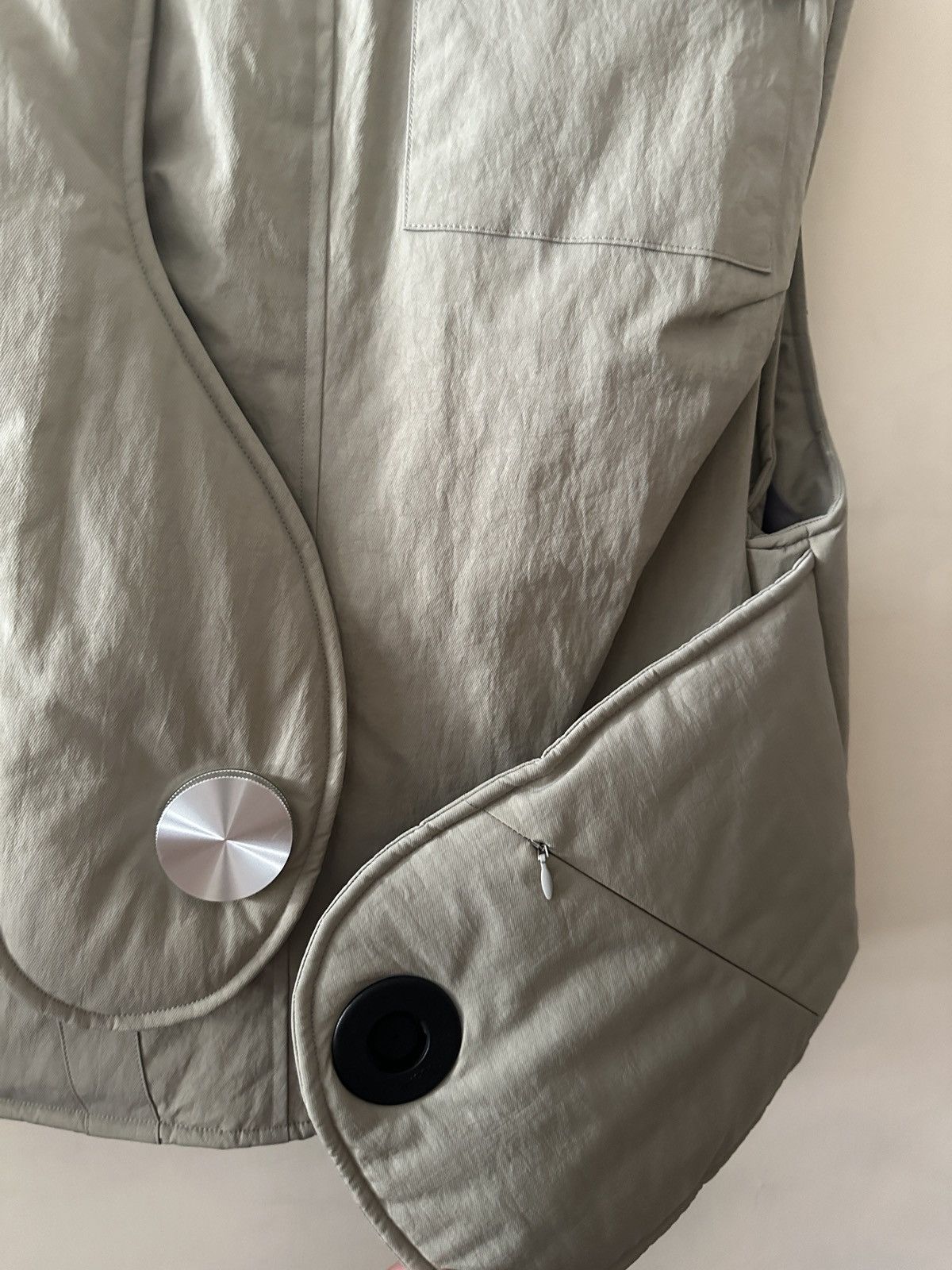 CMMAWEAR CMMAWEAR SS23 polaris vest in beige Size US L / EU 52-54 / 3 - 5 Thumbnail