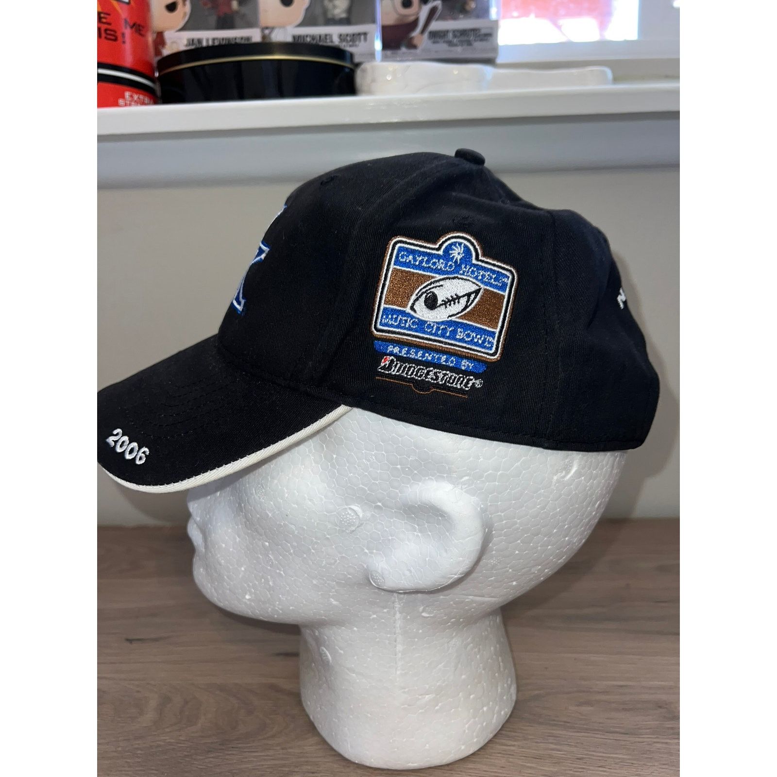 NCAA University Of Kentucky Hat Headwear College NCAA OS 2006 Size ONE SIZE - 3 Thumbnail