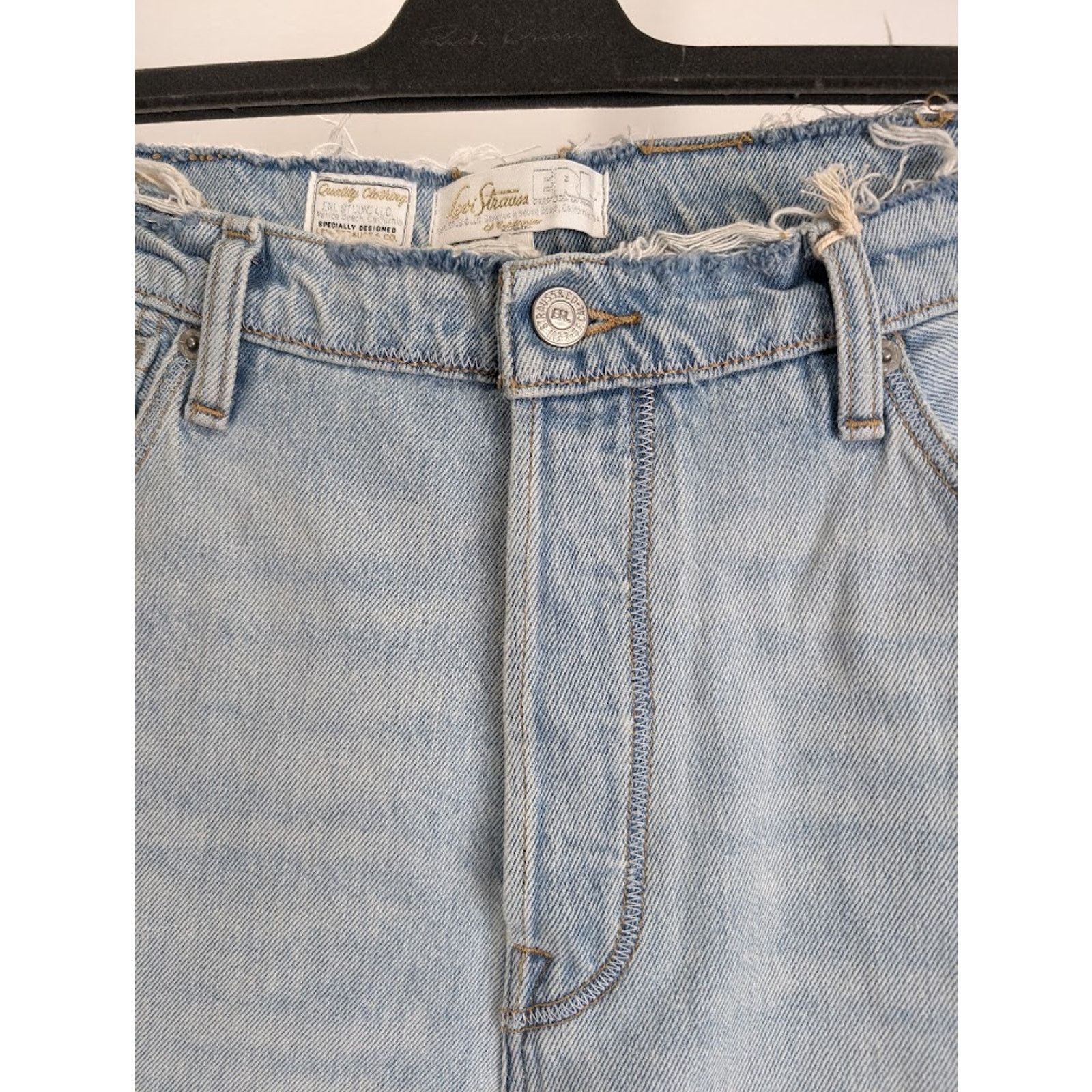 o1rshd1 501 Denim Jeans in Blue