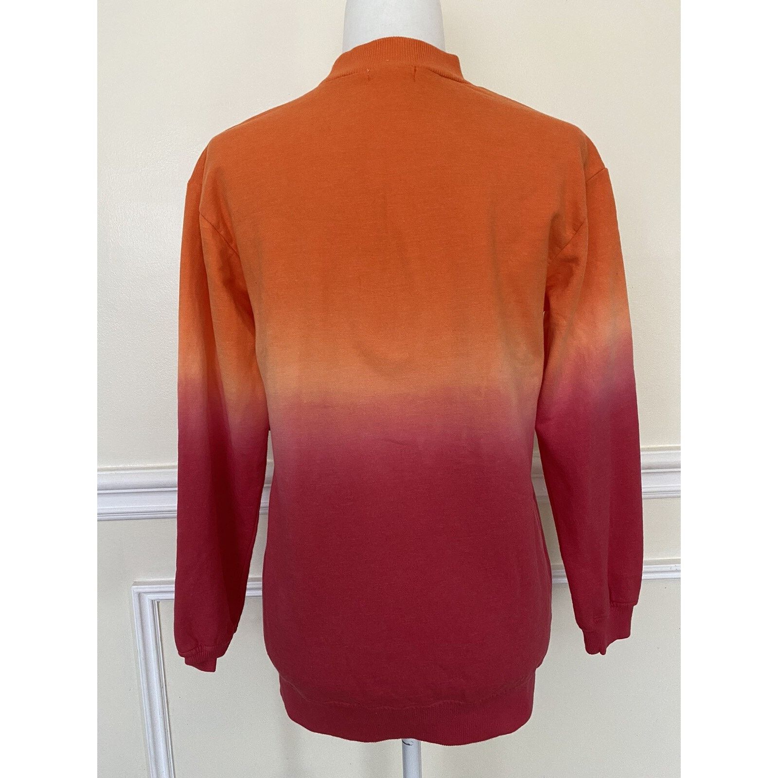 BP. BP. Dip Dye Crewneck Sweatshirt In Red XS Sweater A003136 Size XS / US 0-2 / IT 36-38 - 4 Thumbnail