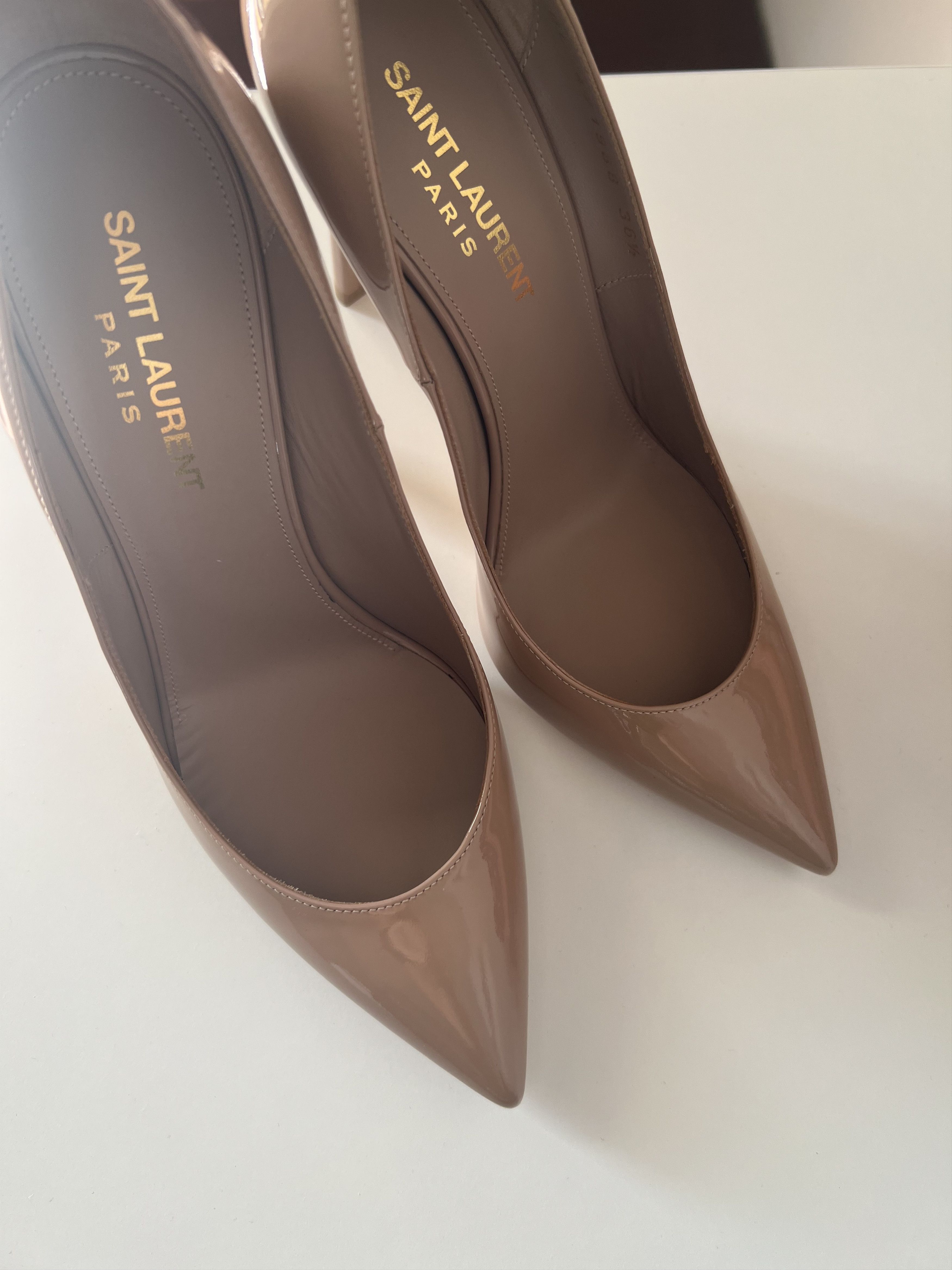 Yves Saint Laurent Classic patent pure beige leather shoes 36,5 Europ size Size US 6 / IT 36 - 3 Thumbnail