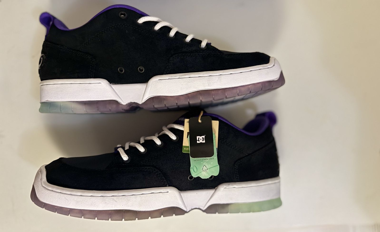 DC × Fuck The Population FTP x DCSHOECO Clocker 2’s Size US 9.5 / EU 42-43 - 10 Thumbnail