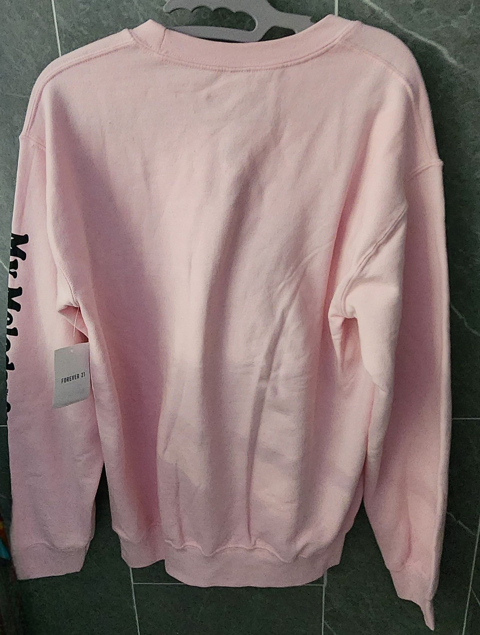 Other NWT Forever 21 Bioworld Sanrio My Melody Kuromi Sweater S Size S / US 4 / IT 40 - 3 Thumbnail