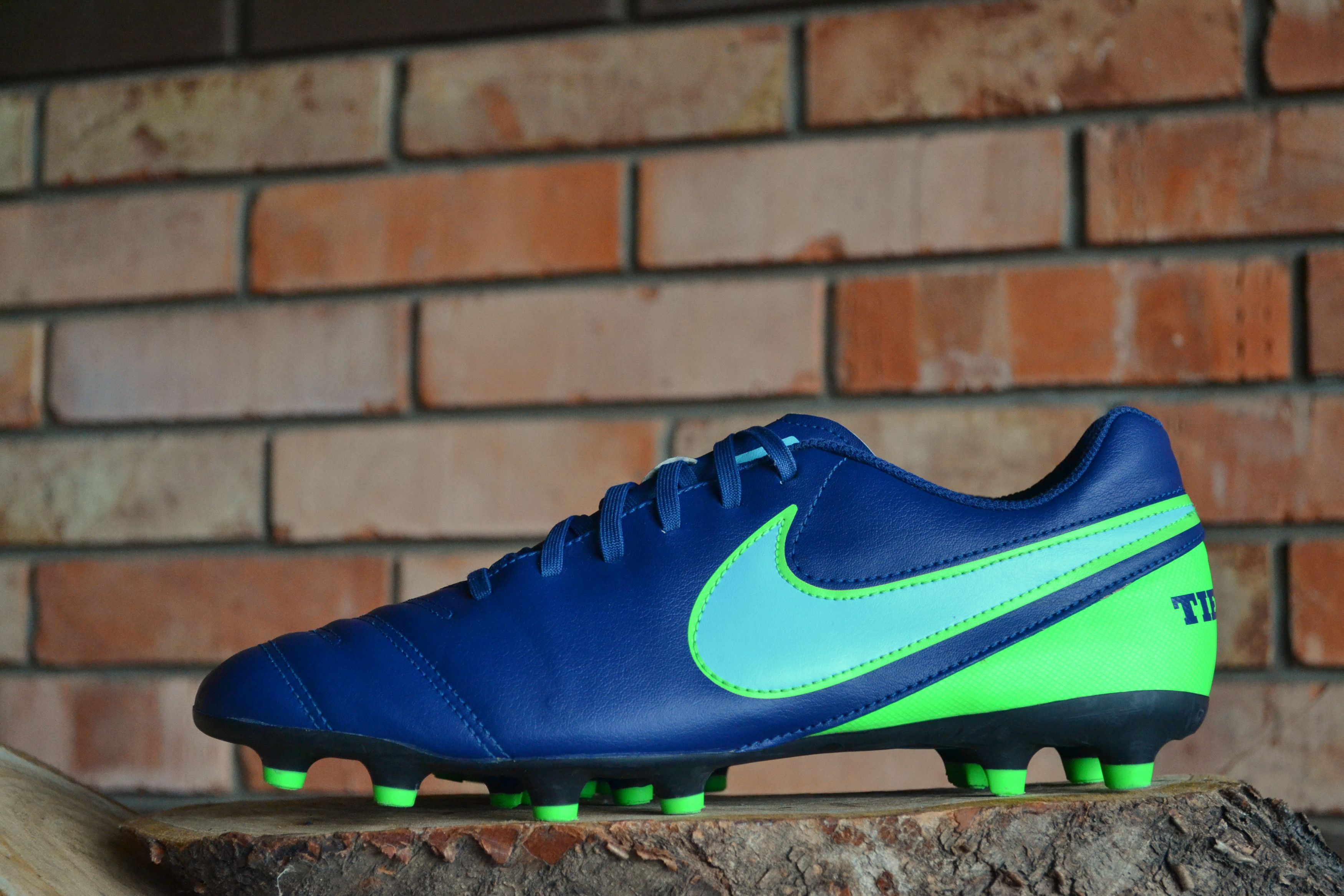 Nike Nike Tiempo Size US 10.5 / EU 43-44 - 1 Thumbnail