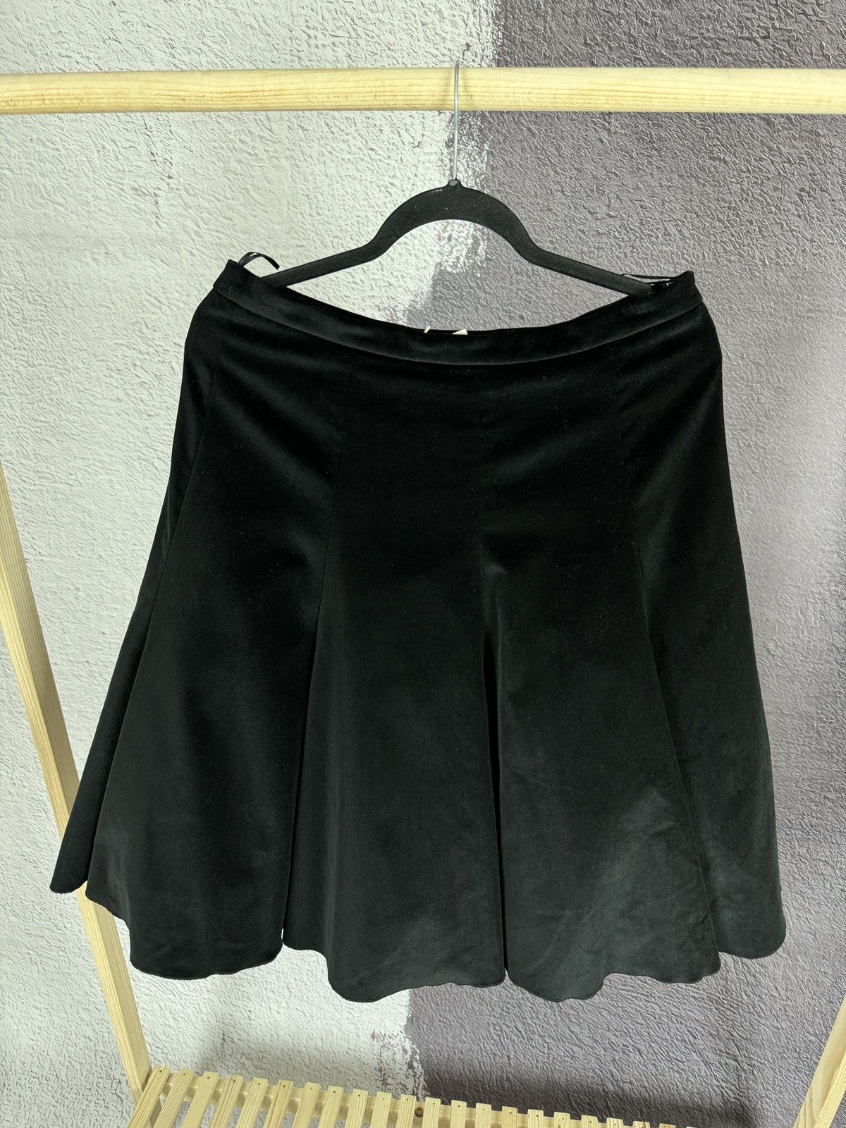 Moschino NEW Moschino Cheap and Chic black velour style midi skirt Size 32" / US 10 / IT 46 - 5 Thumbnail