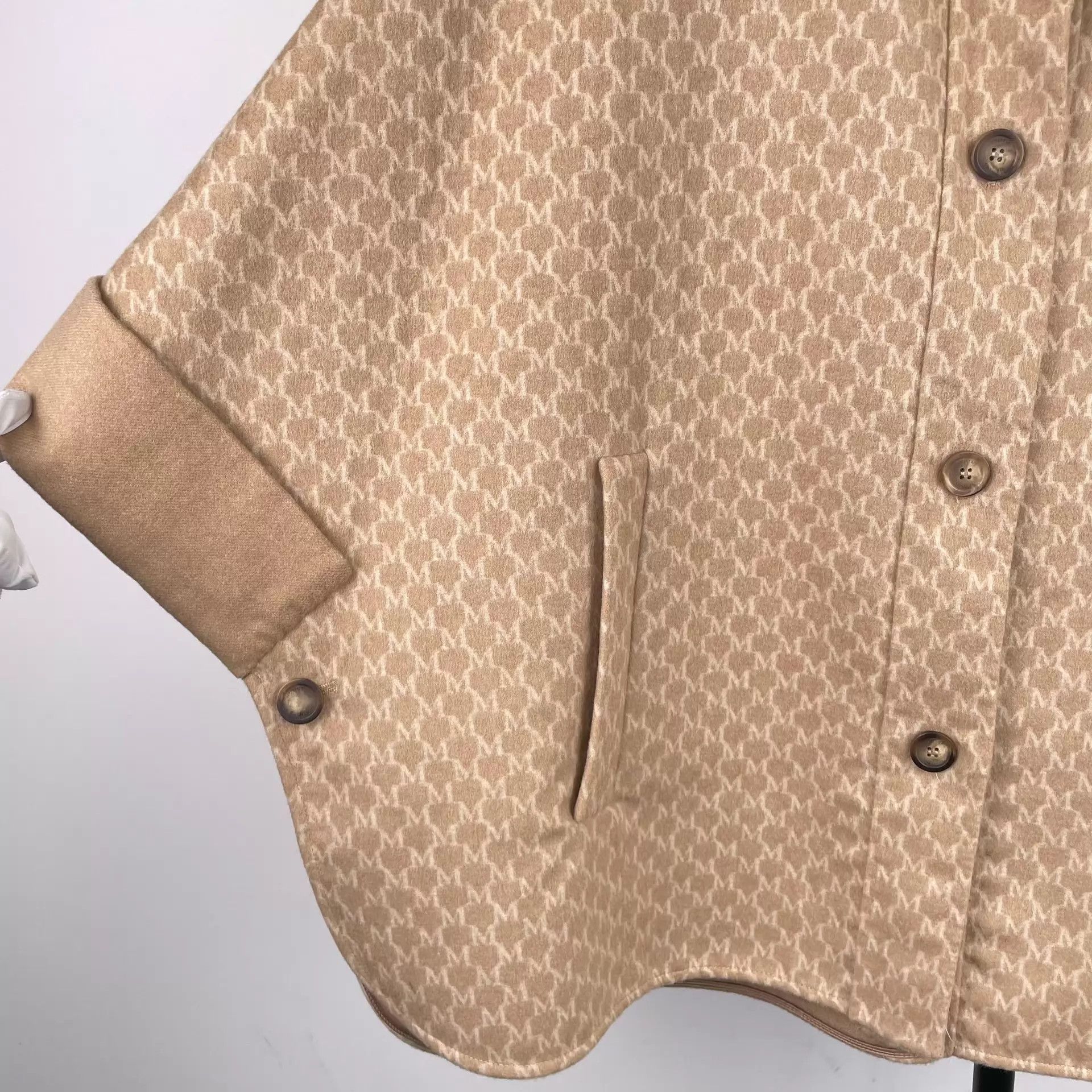 Max Mara MaxMara Wool Cape Coat Camel Size ONE SIZE - 8 Thumbnail
