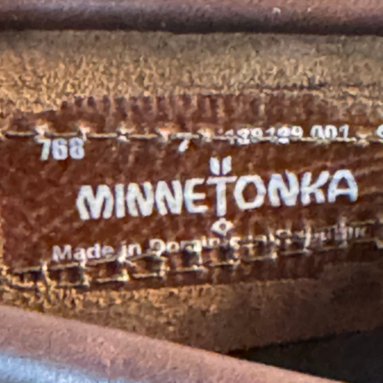 Minnetonka Minnetonka Moccasins Lariat Leather Essential Hardsole Moc 7 Size US 7 / EU 40 - 8 Thumbnail