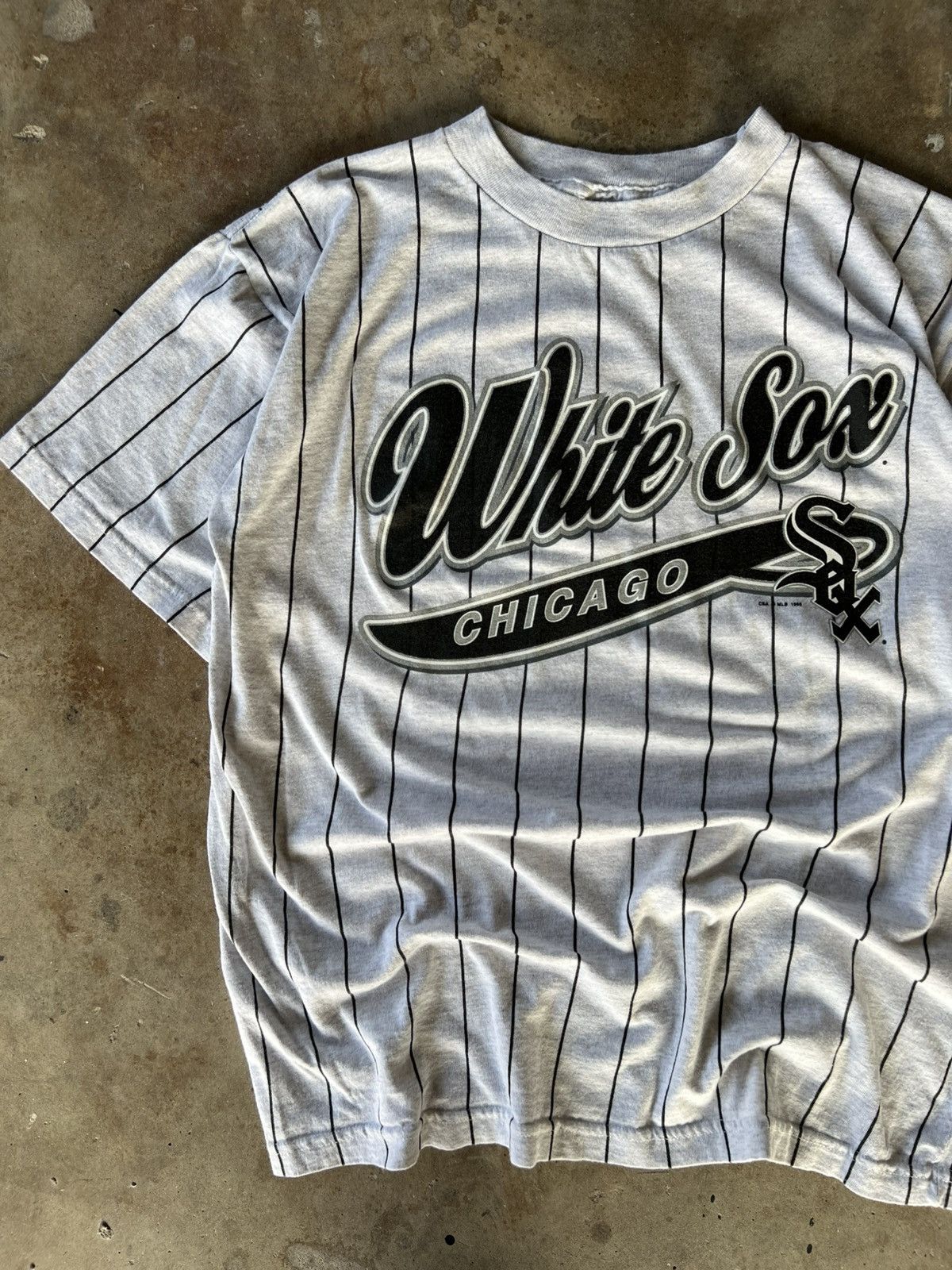 Starter Vintage 90’s Pinstripe MLB White Sox T Shirt Size US L / EU 52-54 / 3 - 1 Thumbnail