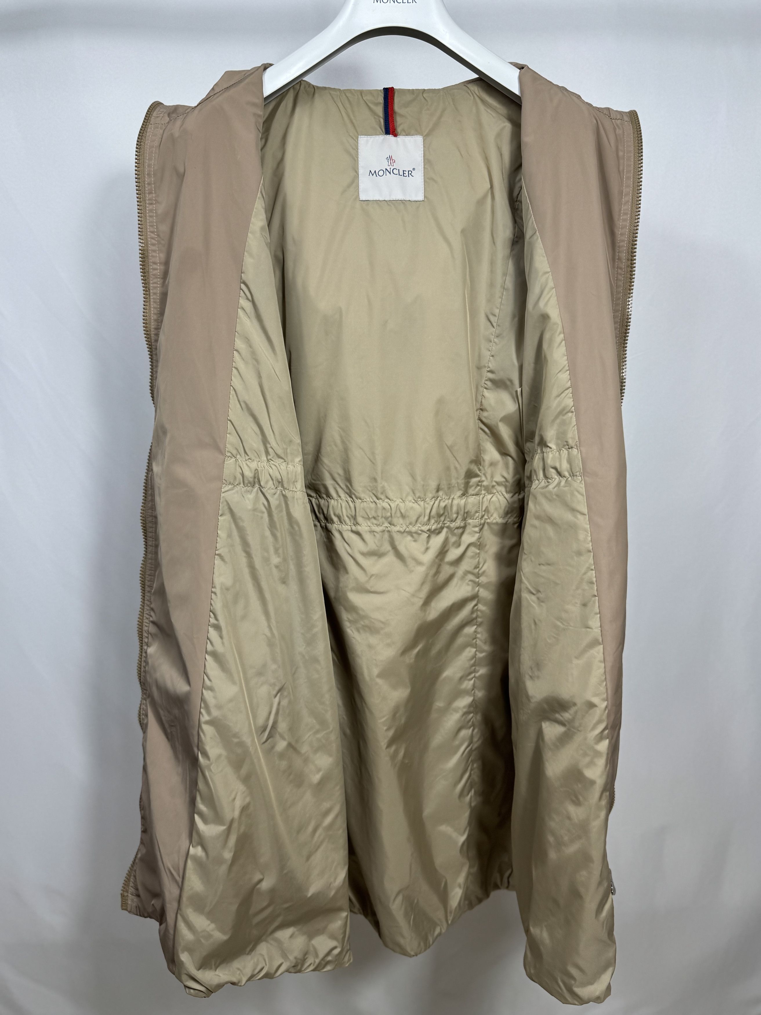Moncler Moncler Neombre Jacket Size M / US 6-8 / IT 42-44 - 5 Thumbnail