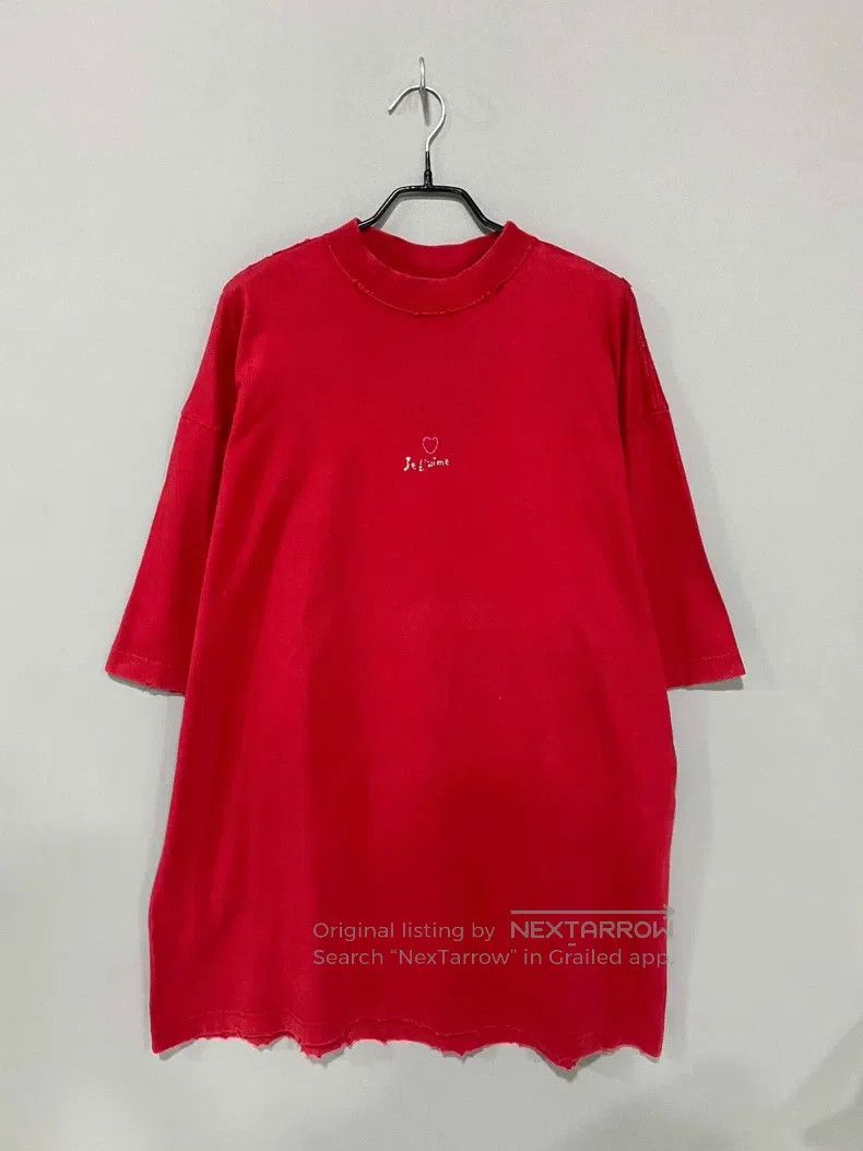 Balenciaga Balenciaga Red Letter Embroidered Destroyed Short Sleeve Size US XXS / EU 40 - 1 Thumbnail