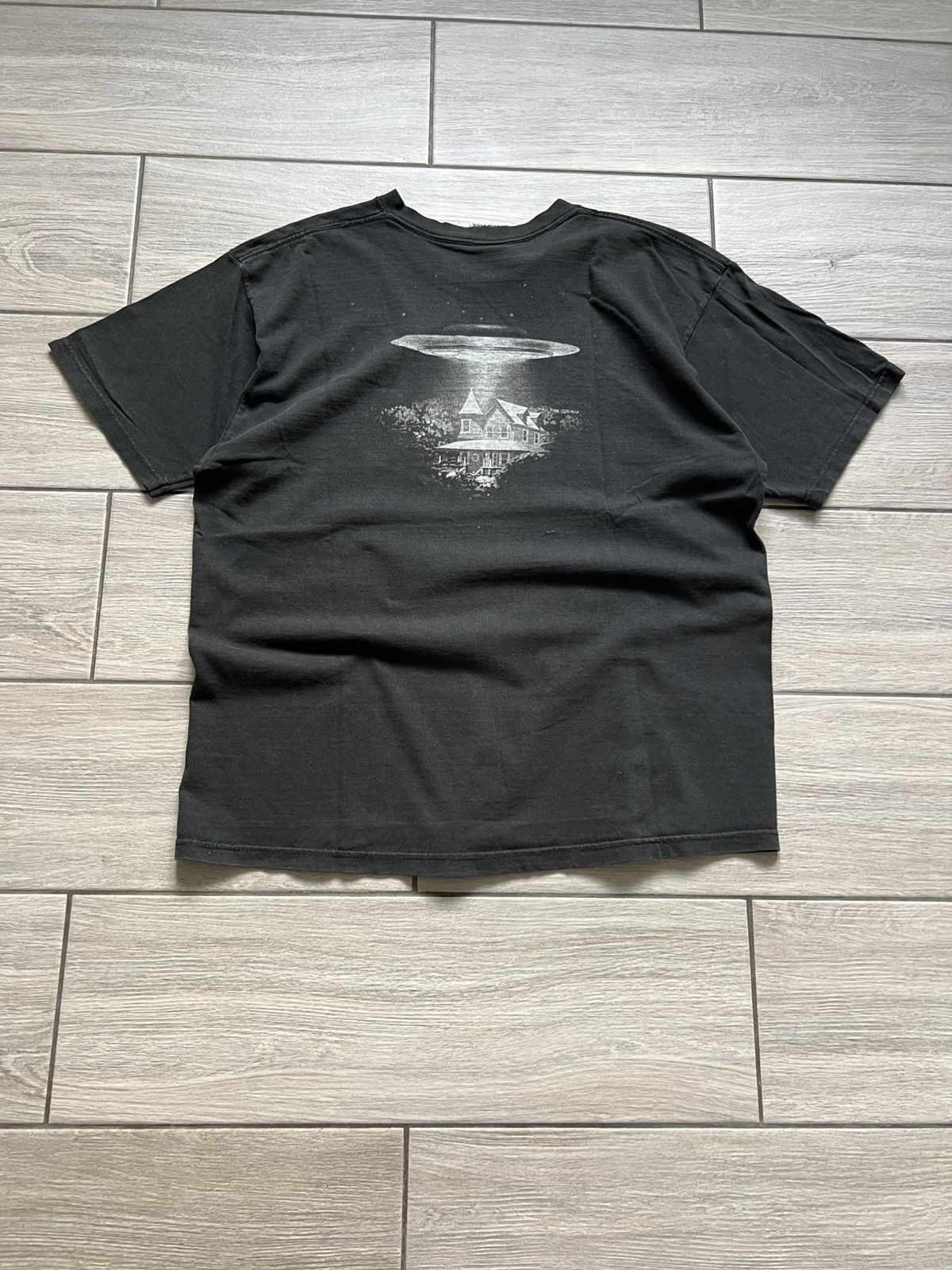Liquid Blue 1996 Vintage Aliens T-Shirt Black Liquid Blue L Size US L / EU 52-54 / 3 - 9 Thumbnail