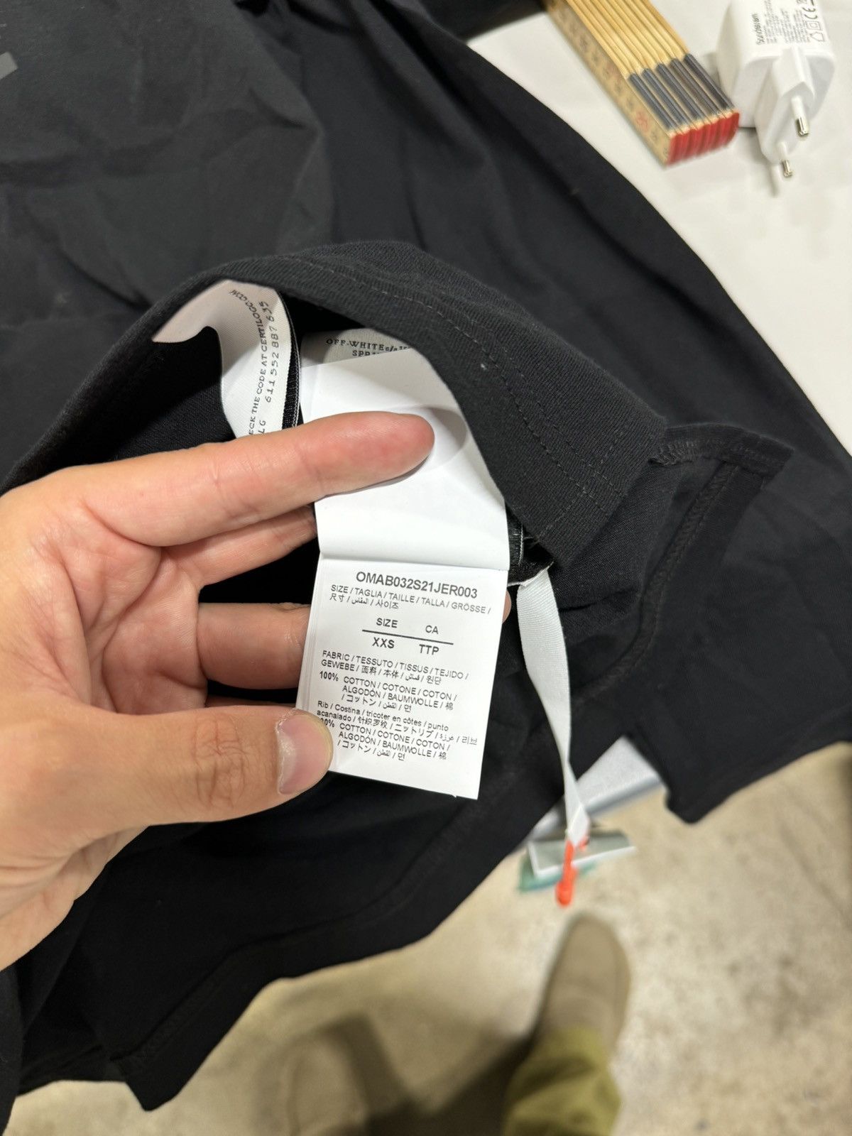 Off-White Off-White Tech Arrow Long Sleeve T-Shirt 500$ Size US S / EU 44-46 / 1 - 5 Thumbnail