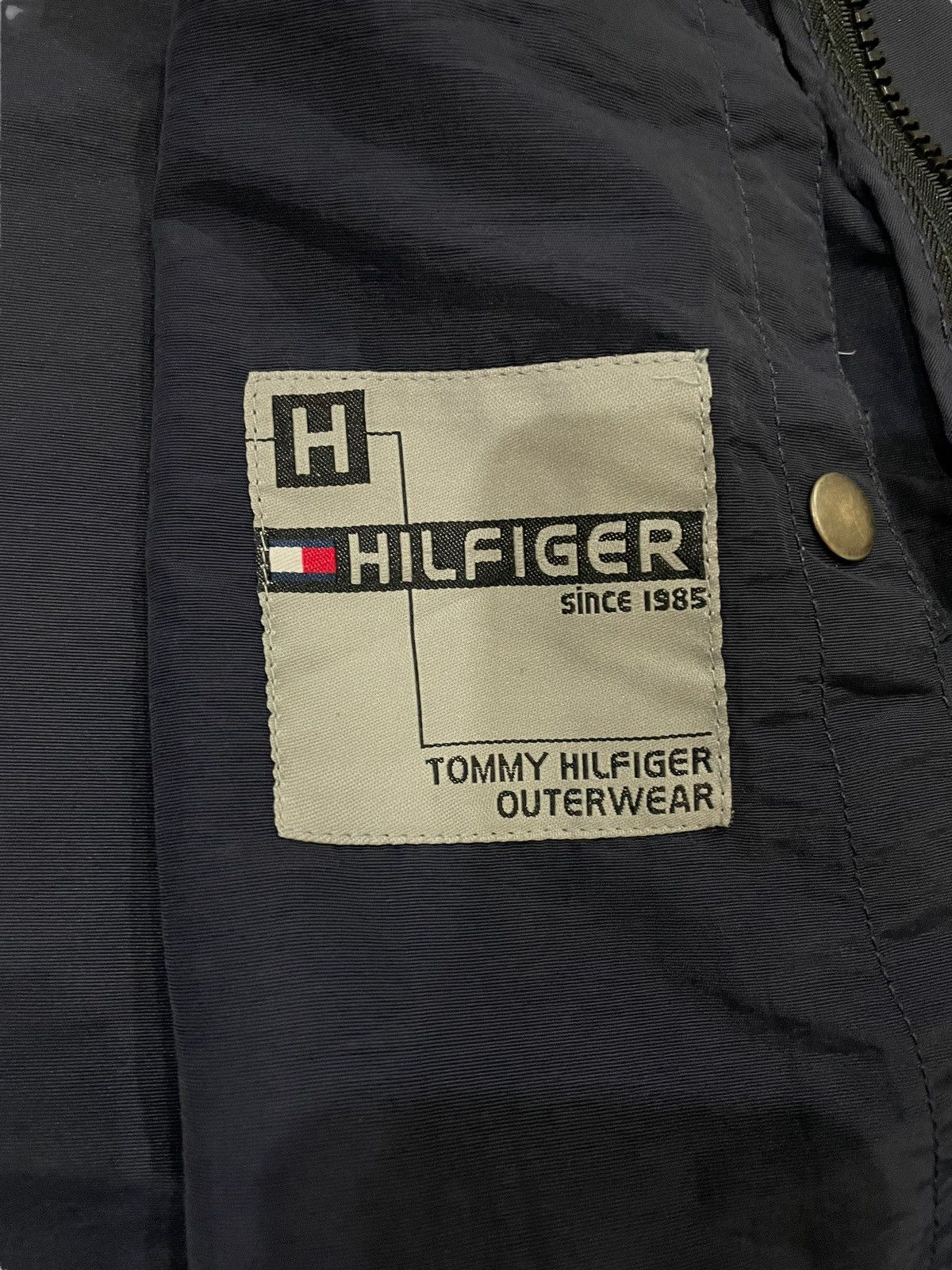 Tommy Hilfiger 90s Vtg Tommy Hilfiger Multi Pocket Utility Windbreaker Size US L / EU 52-54 / 3 - 18 Thumbnail