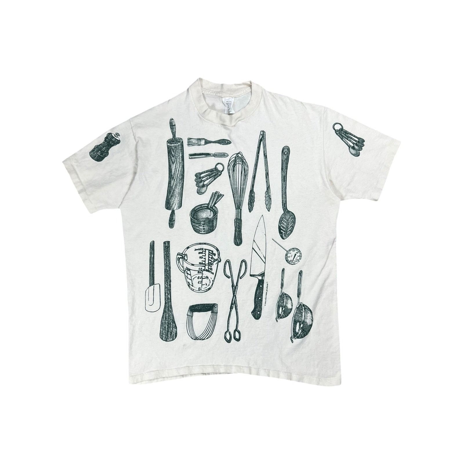 Vintage Vintage 90s Chef cooking utensils all over print tee (L) Size US L / EU 52-54 / 3 - 1 Thumbnail