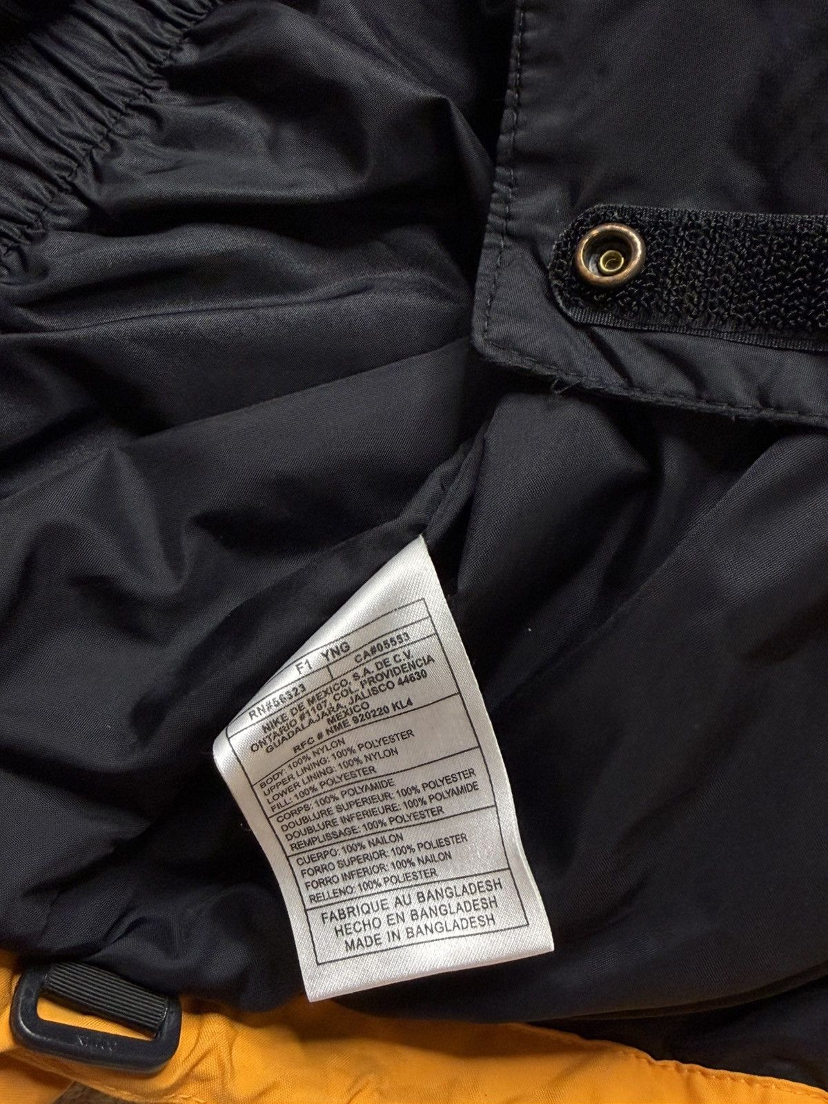 Nike ACG Vintage Nike ACG Storm Git Ski Orange Jacket size L wmns Size L / US 10 / IT 46 - 24 Thumbnail
