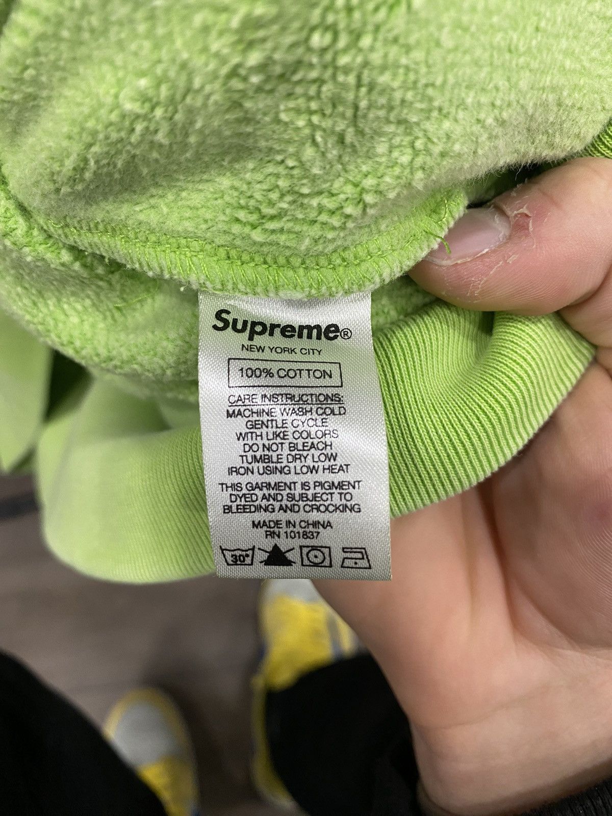 Supreme Supreme Quarter Zip Size US M / EU 48-50 / 2 - 4 Thumbnail
