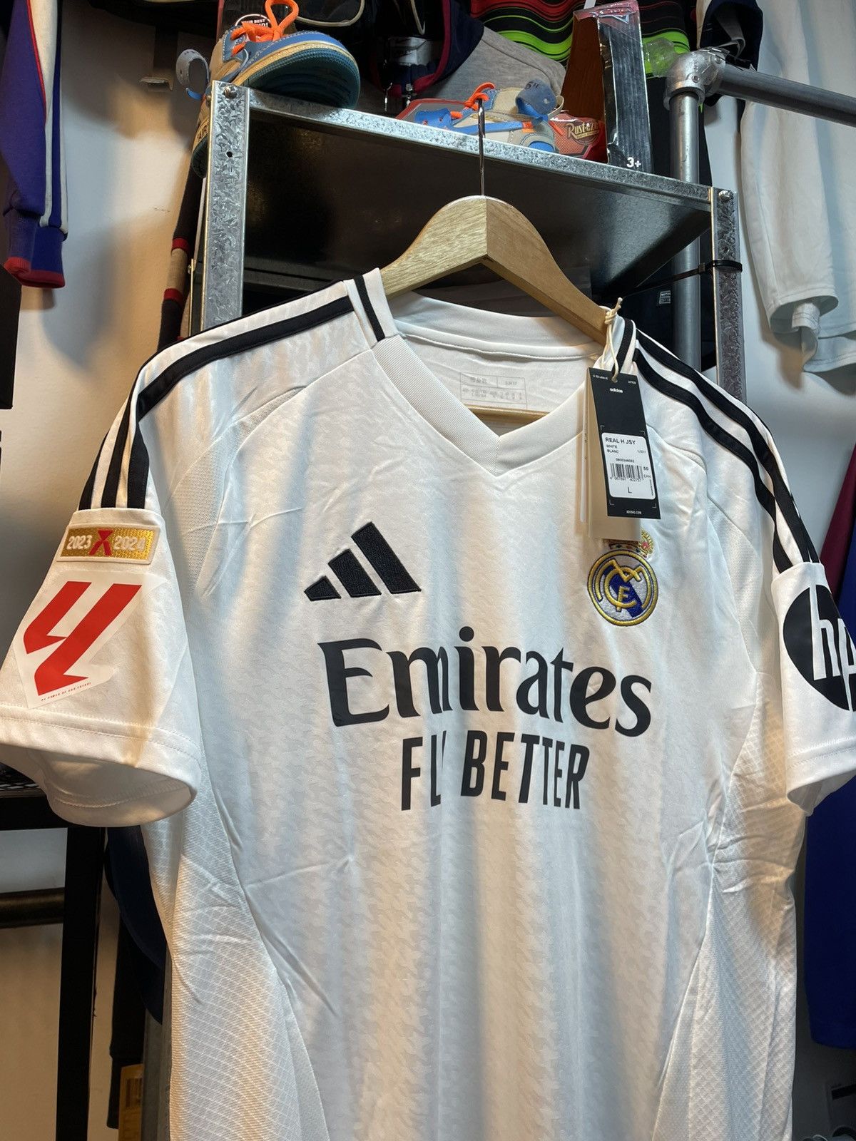 Adidas × Vintage 2024-2025 Real Madrid MBAPPE9 Home Kit Size US M / EU 48-50 / 2 - 3 Thumbnail