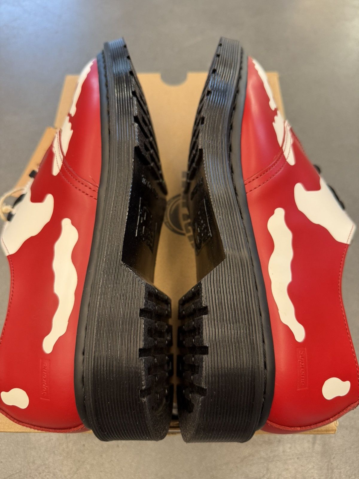 Supreme Dr. Martens 1461 3-Eye Shoes Supreme Skull Red Size US 9 / EU 42 - 4 Thumbnail