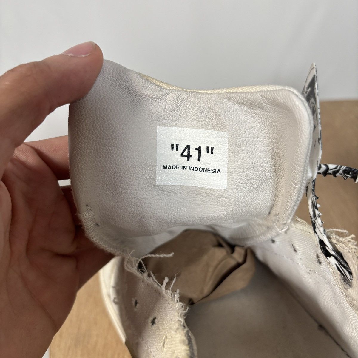 Off-White OFF-WHITE Vulc Low Eco Canvas USED EU41 Size US 8 / EU 41 - 5 Thumbnail