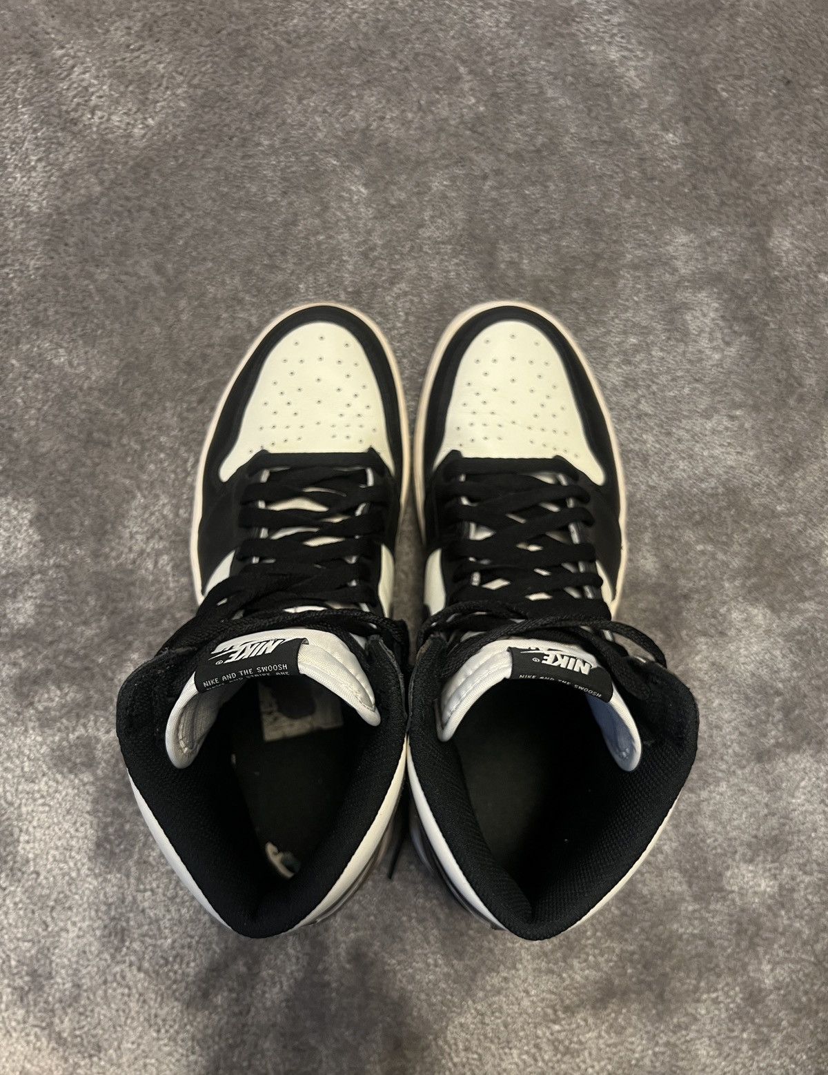 Jordan Brand Air Jordan 1 Retro High OG 'Mocha' Size US 10 / EU 43 - 3 Thumbnail