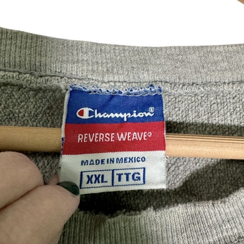 Champion Vintage 90s Champion Reverse Weave Crewneck Sweatshirt Gray Size US XXL / EU 58 / 5 - 3 Thumbnail