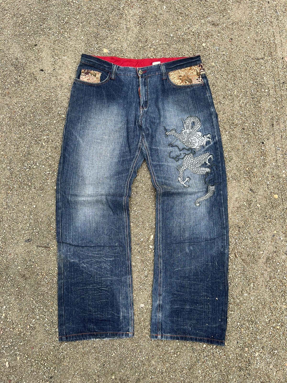 image of Avant Garde x If Six Was Nine Vintage Jeans Infinity Dragon Pocket Saiz 38 in Blue, Men's
