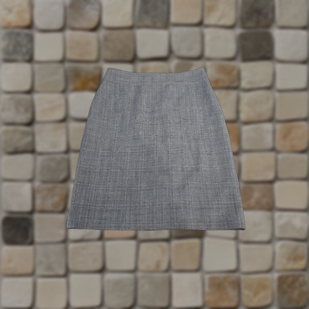 Banana Republic VINTAGE Banana Republic Pencil Skirt Womens 4 Gray Wool Blend Officewear Stain Krell? Size 27" / US 4 / IT 40 - 1 Thumbnail