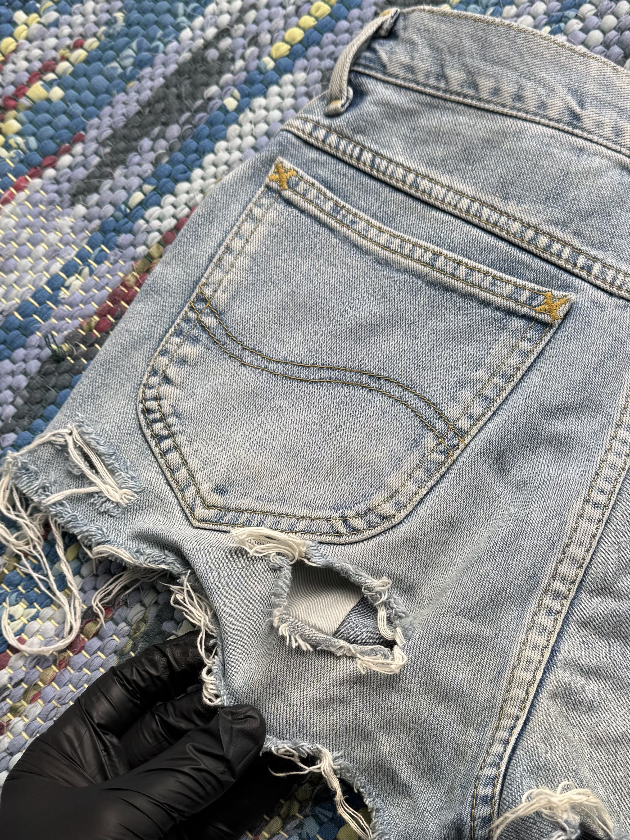 Vintage Vintage Denim Mini Shorts D15 Size 27" / US 4 / IT 40 - 9 Thumbnail