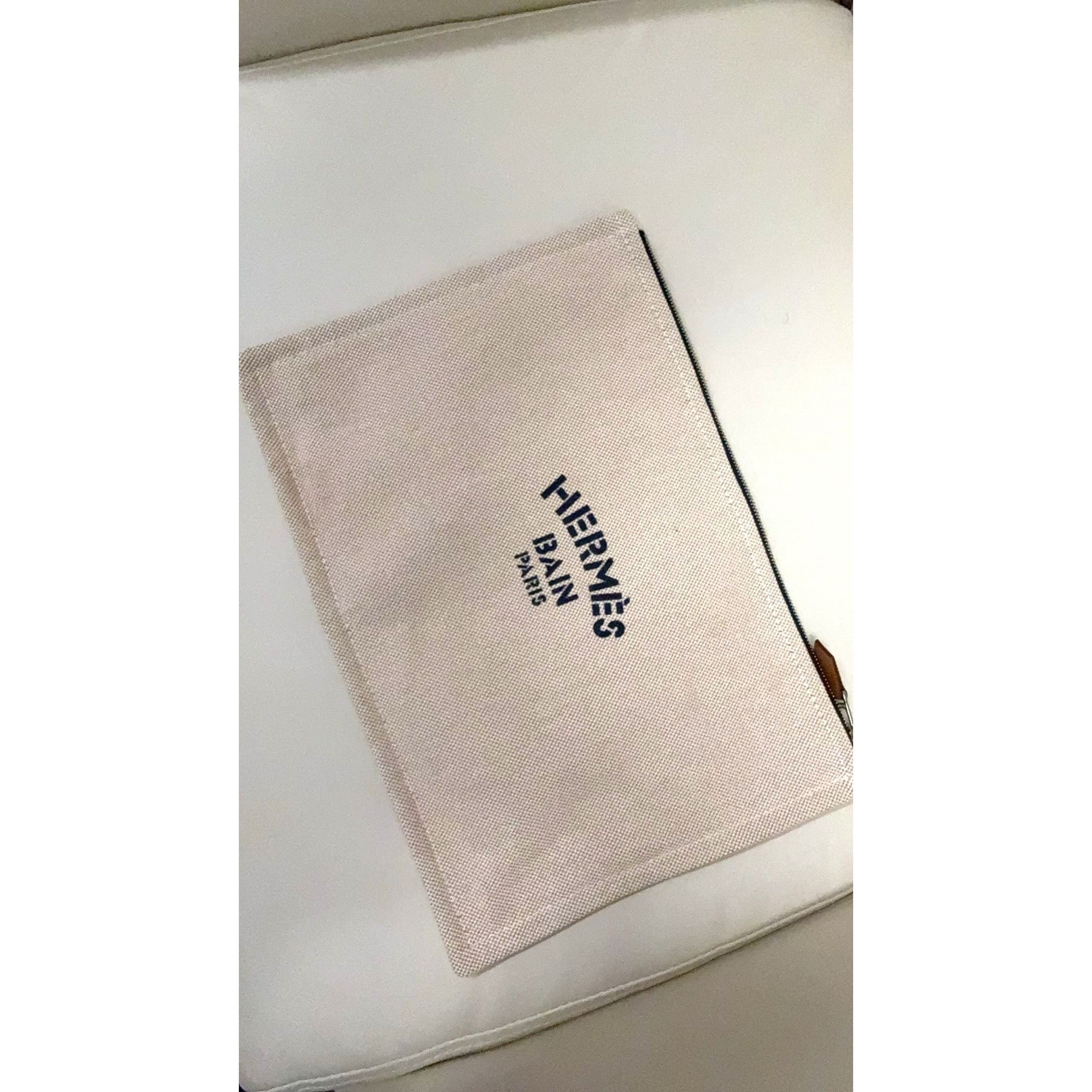 Hermes Hermès Bain Paris Beige Zip Pouch Size ONE SIZE - 9 Thumbnail