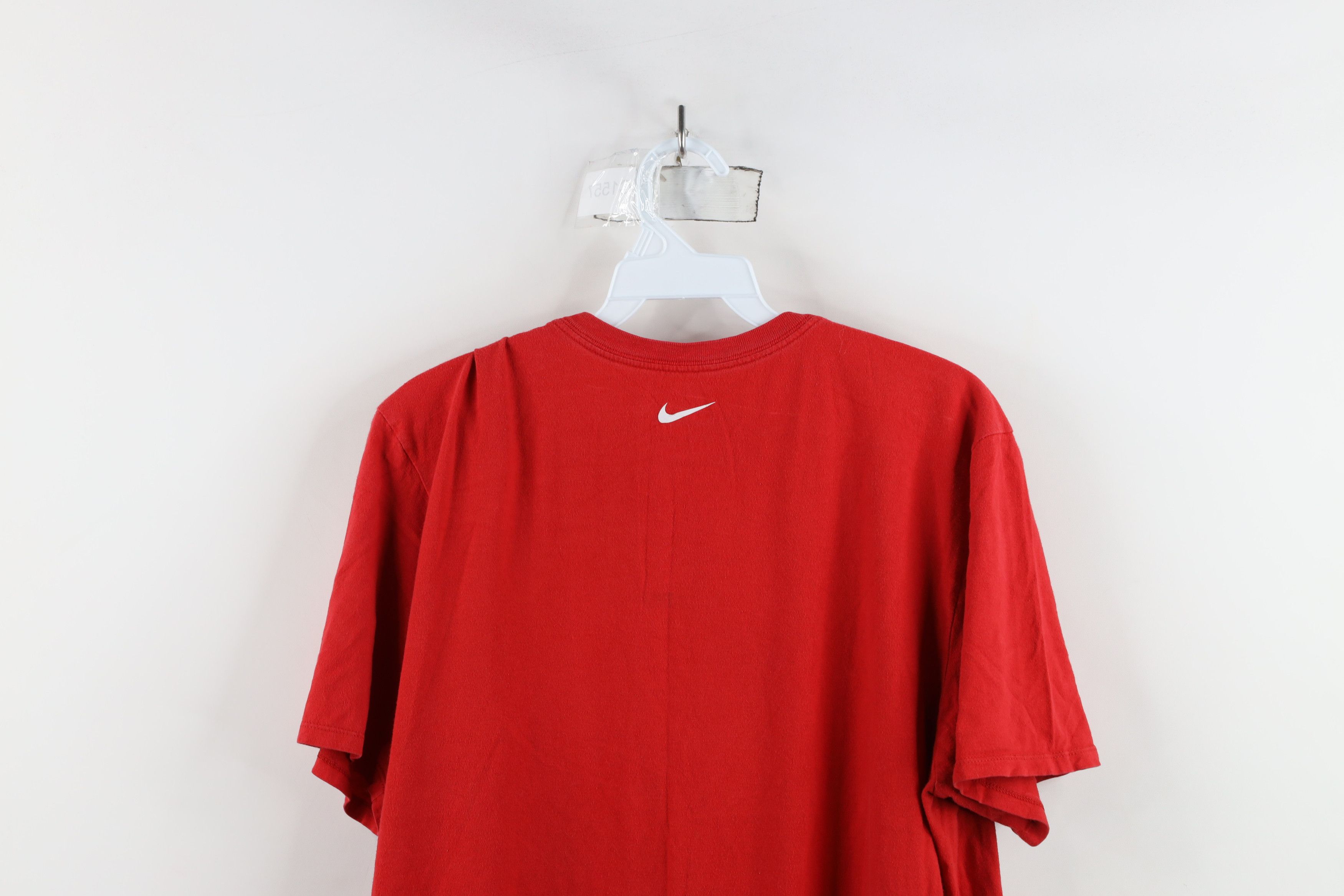 Nike × Vintage Vintage Y2K Nike Center Swoosh Duquesne University T-Shirt Size US L / EU 52-54 / 3 - 12 Thumbnail