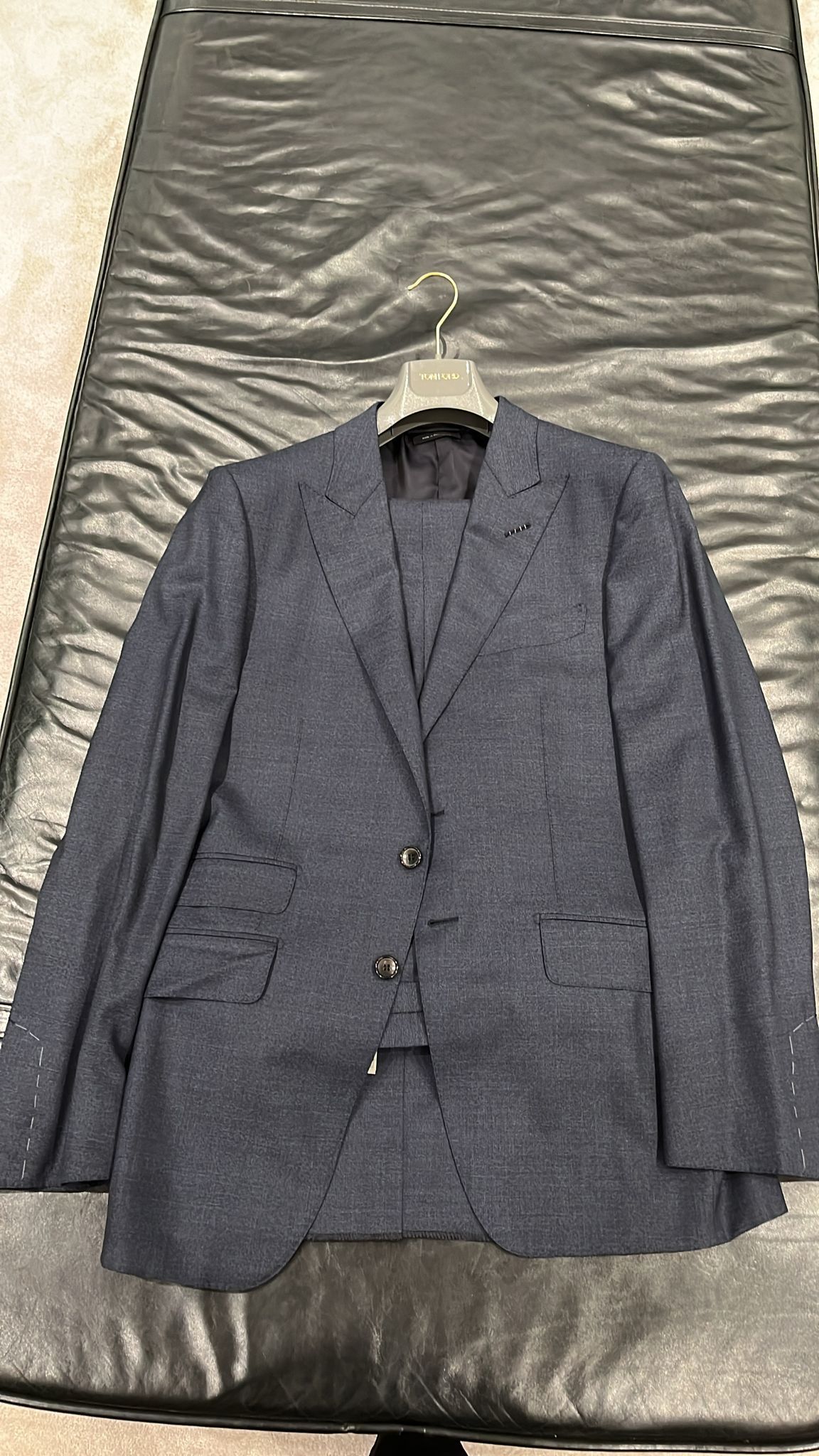 Tom Ford o1loc1c1124 2LYP01 Suit in Grey Size US L / EU 52-54 / 3 - 1 Thumbnail
