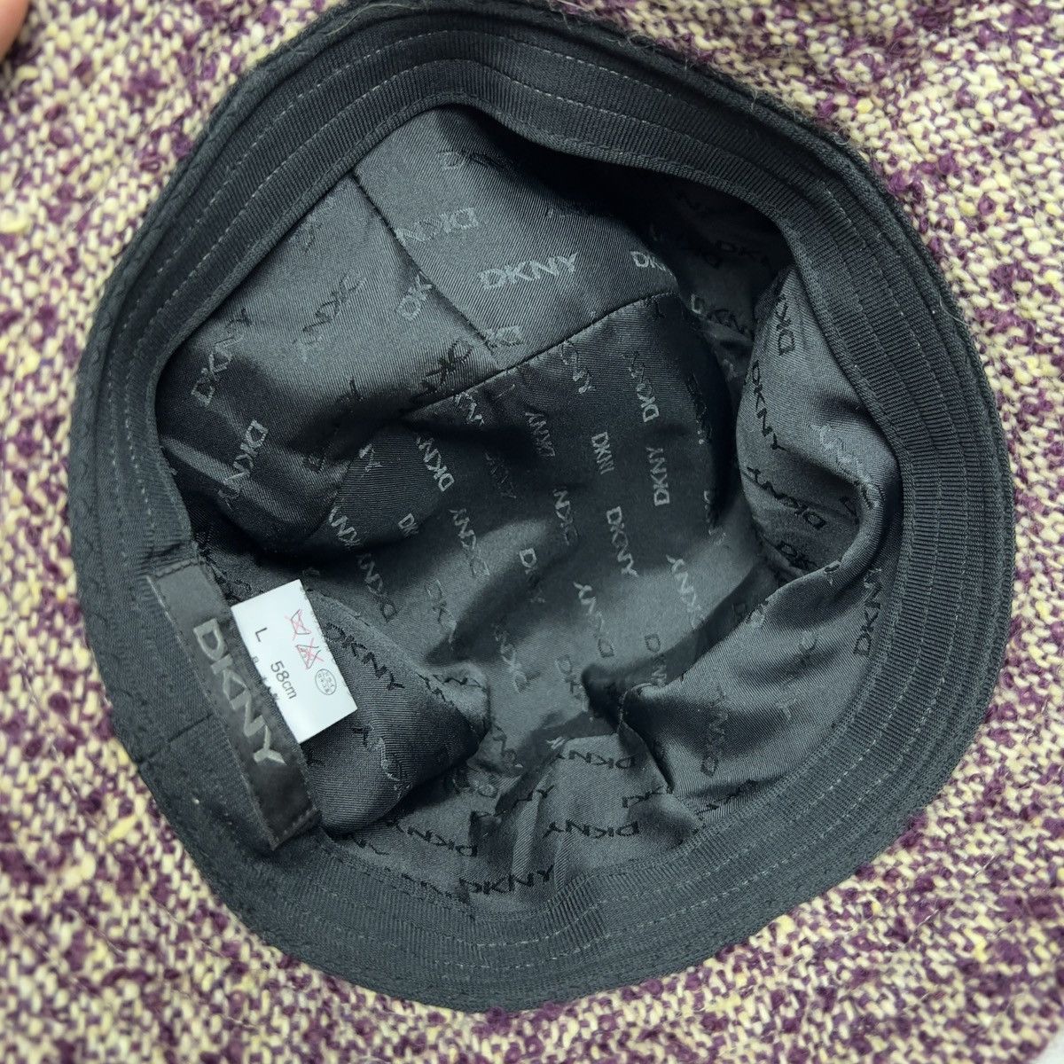 DKNY × Japanese Brand × Vintage DKNY Bucket Hat Size ONE SIZE - 8 Thumbnail