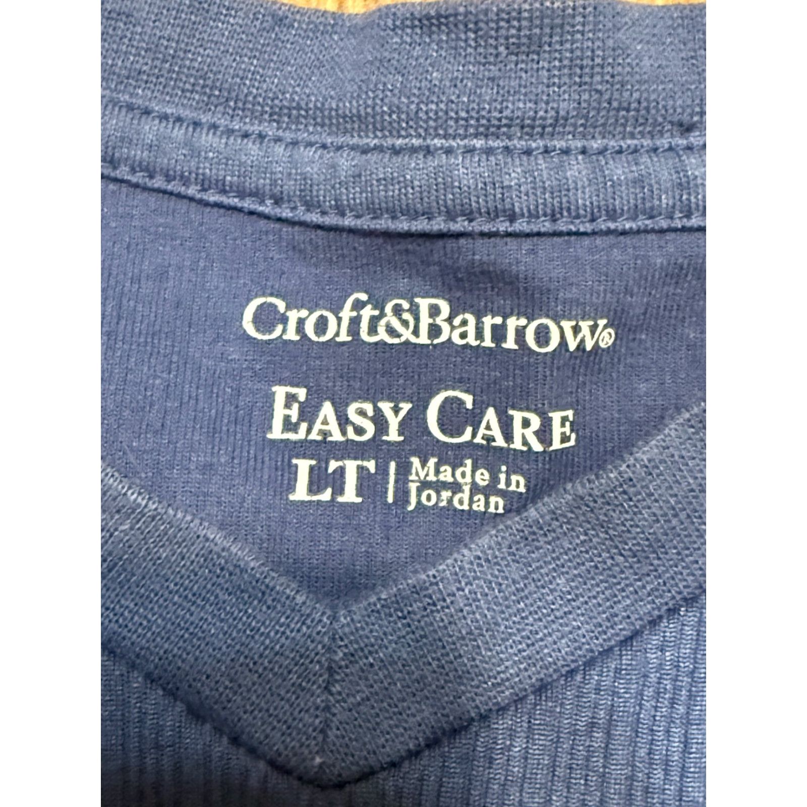 Croft & Barrow Croft & Barrow Shirt Men's Tall Large Blue V-neck Easy Care Shirt Size US L / EU 52-54 / 3 - 5 Thumbnail