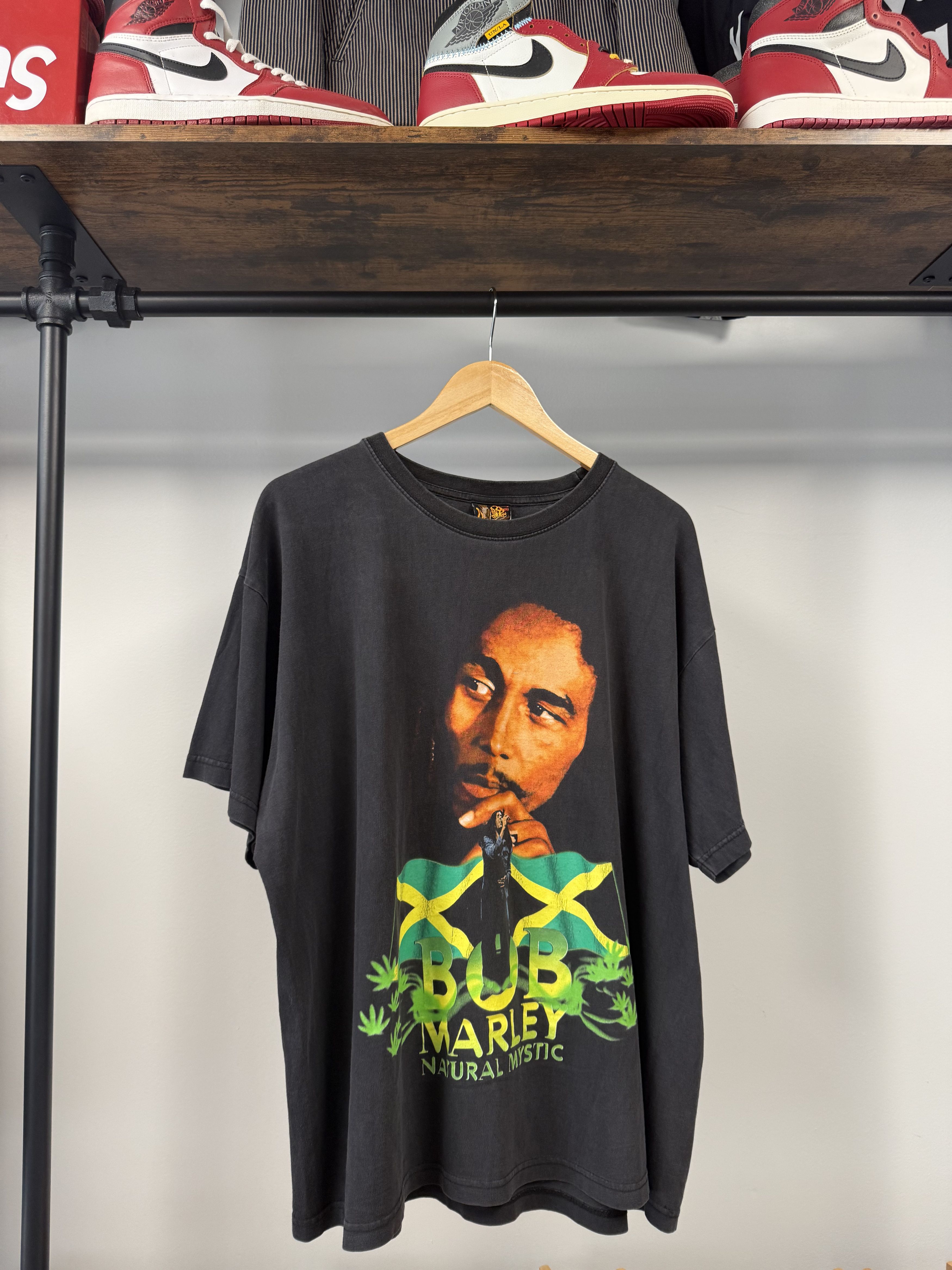 Vintage 90s Bob Marley "Naturalmystic" Tee - 2XL Size US XXL / EU 58 / 5 - 2 Thumbnail