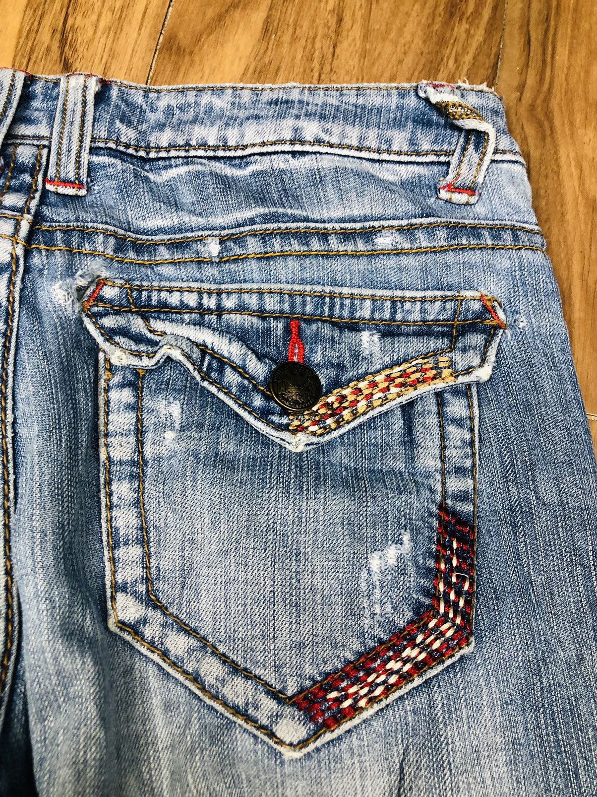 Jean Unbrand Distressed Jeans (21) Size US 29 - 16 Thumbnail