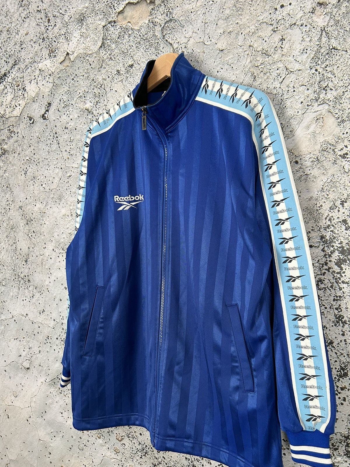 Reebok Vintage Reebok 90s Rare Hype Sportswear Streetwear Y2K Size US M / EU 48-50 / 2 - 2 Thumbnail