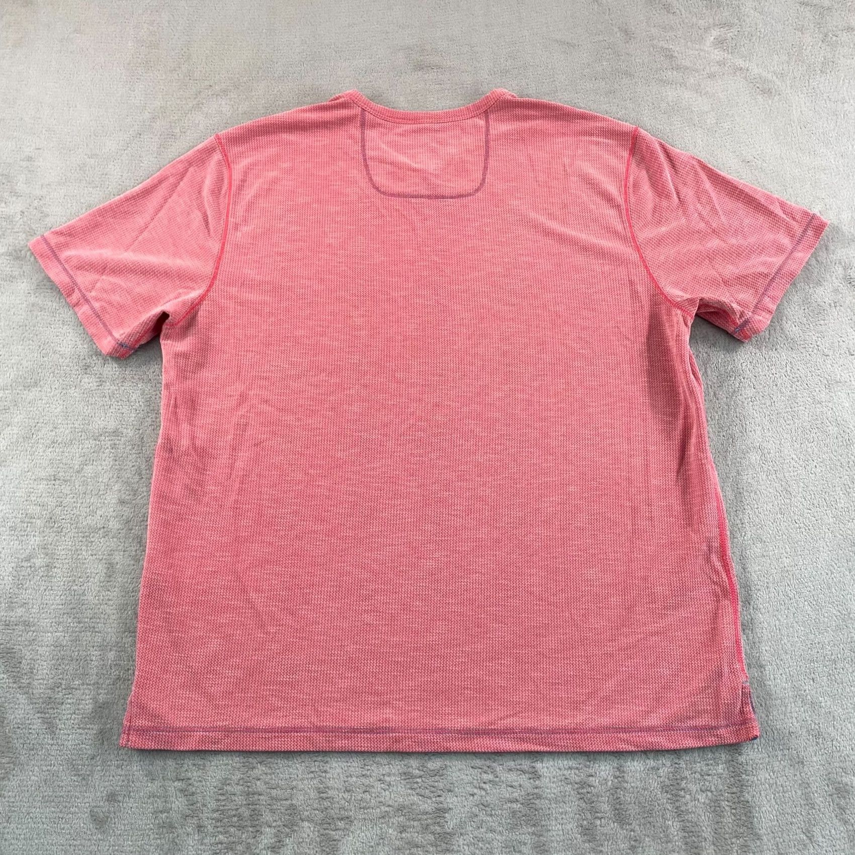 Tommy Bahama Tommy Bahama Tropicool Paradise V-Neck T-Shirt Men L Pink IslandZone SS Size US L / EU 52-54 / 3 - 4 Thumbnail