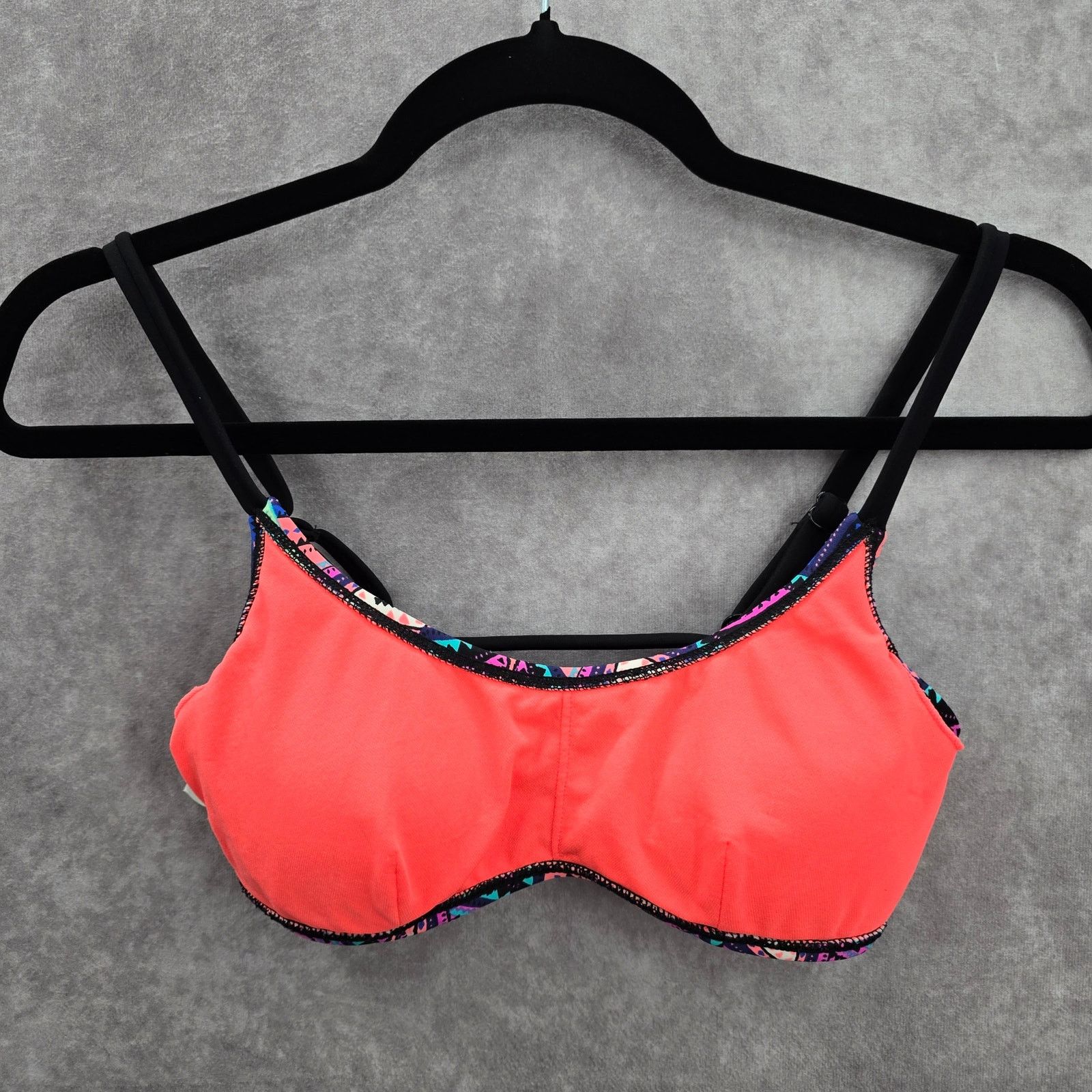 Other Xhilaration Black Geometric Padded Strap Bikini Top Small Size ONE SIZE - 6 Thumbnail