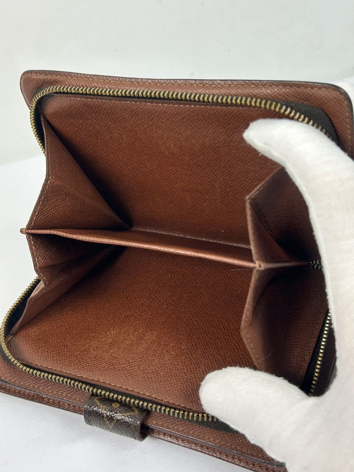 Louis Vuitton Louis Vuitton Monogram Zippy Wallet Size ONE SIZE - 5 Thumbnail
