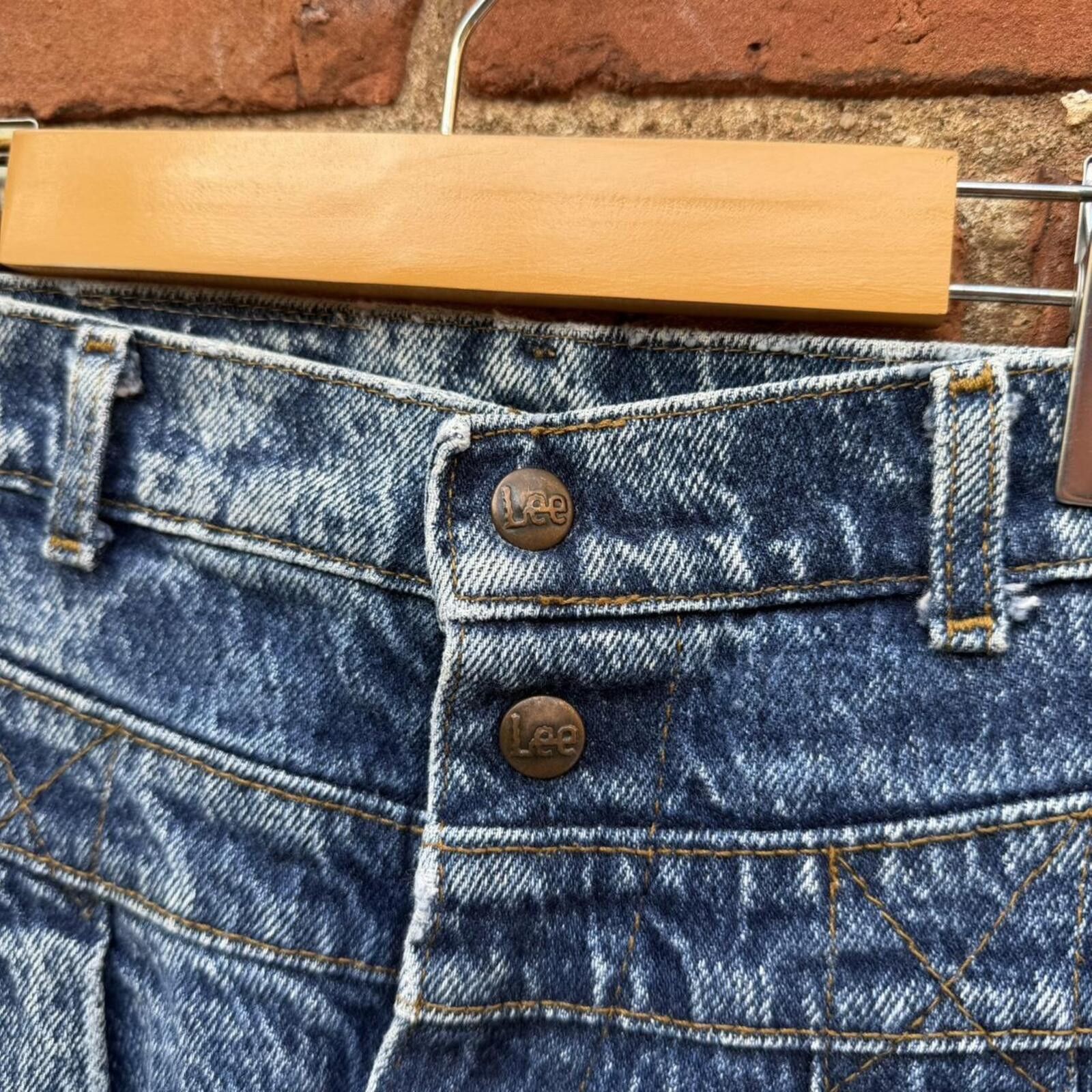 Lee vintage Lee acid washed high waited slim jeans 80s 12 slim Size 34" / US 12 / IT 48 - 4 Thumbnail