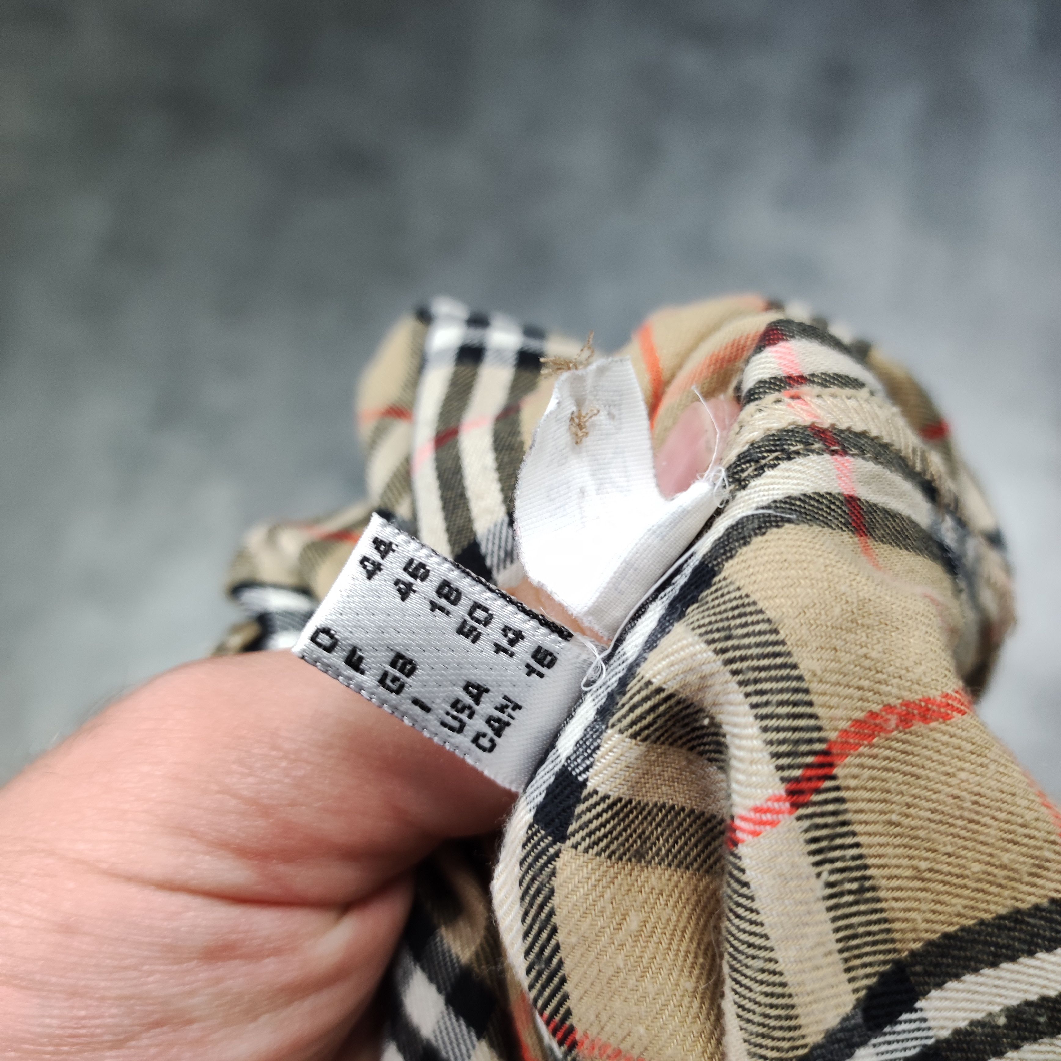 Burberry × Vintage Vintage RARE Burberry London Nova Checkered Pocket Shirt Size XL / US 12-14 / IT 48-50 - 8 Thumbnail