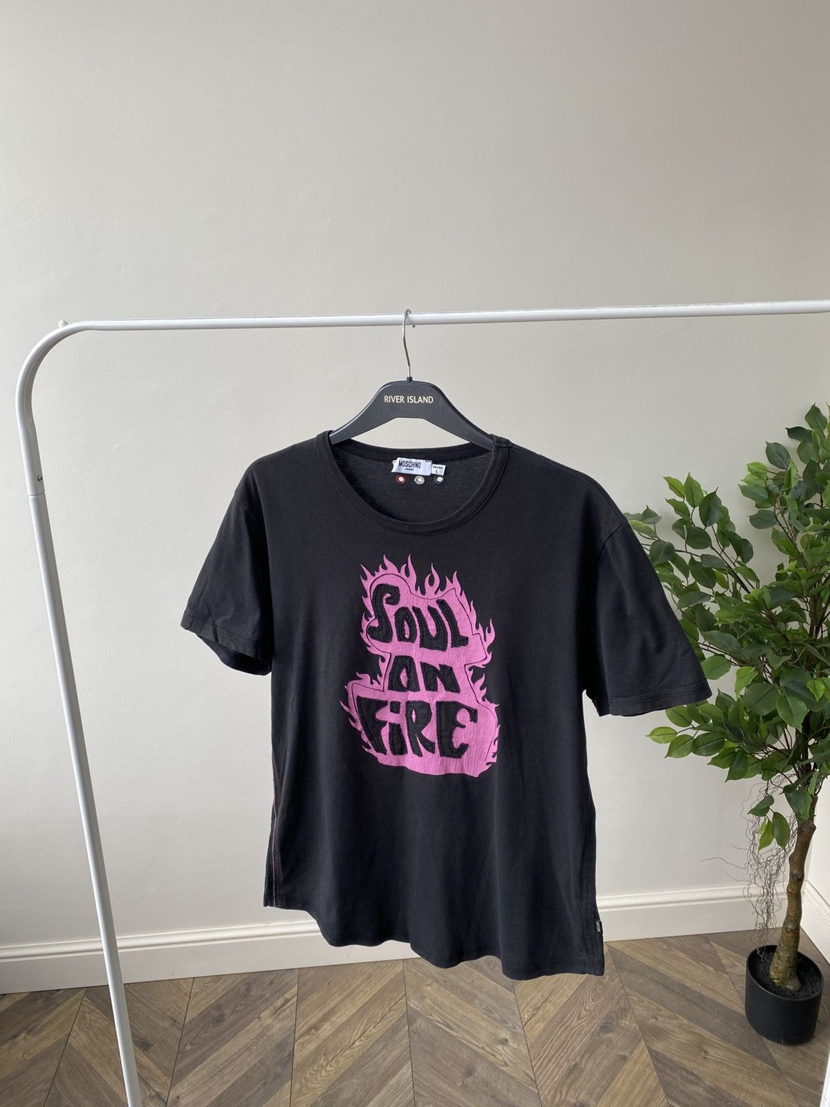 Moschino × Vintage Vintage Moschino Soul on Fire T-Shirt Size US L / EU 52-54 / 3 - 5 Thumbnail