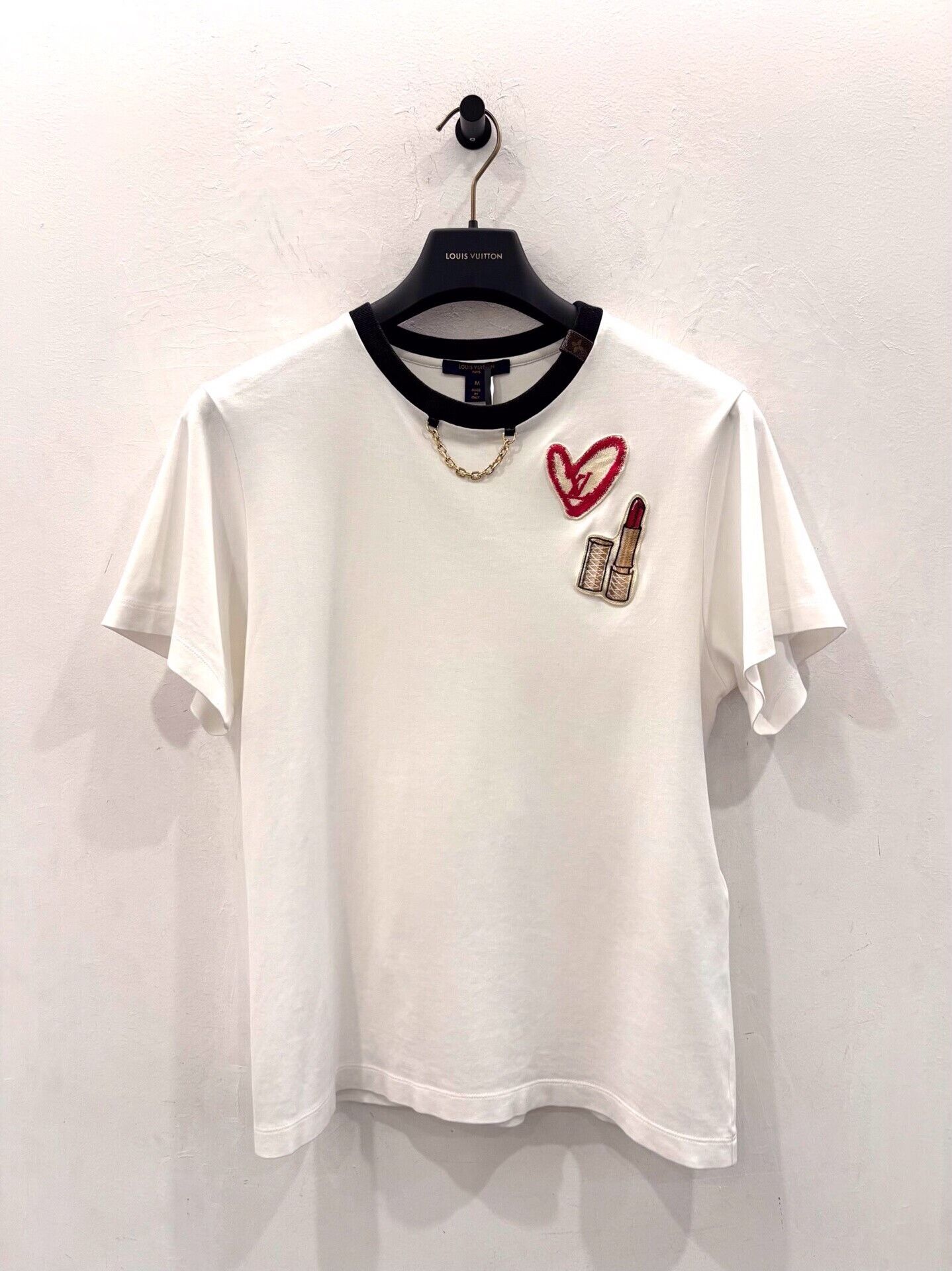 Louis Vuitton Louis Vuitton Valentine Limited Heart Logo Tee Size M / US 6-8 / IT 42-44 - 1 Thumbnail