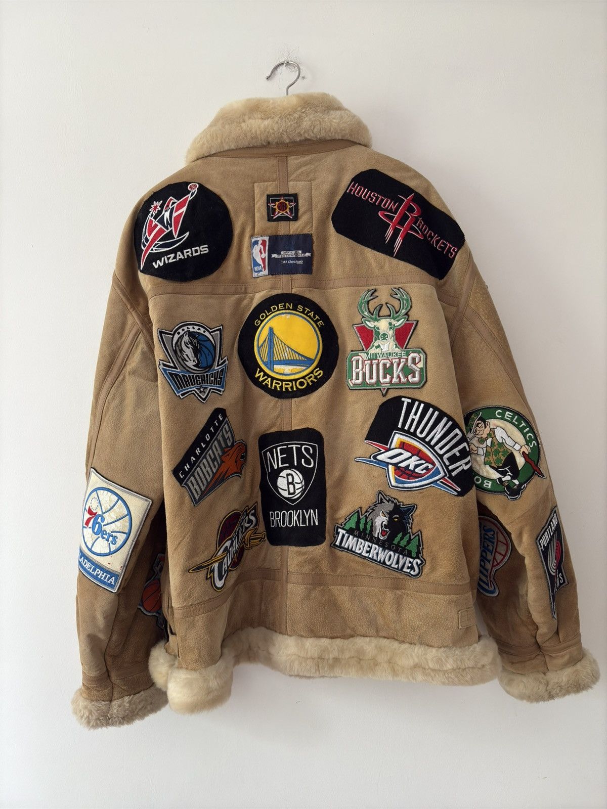 JH Design × Jeff Hamilton × NBA Rare Jeff Hamilton x Phat Farm NBA Leather Jacket – All Team Size US XXL / EU 58 / 5 - 5 Thumbnail